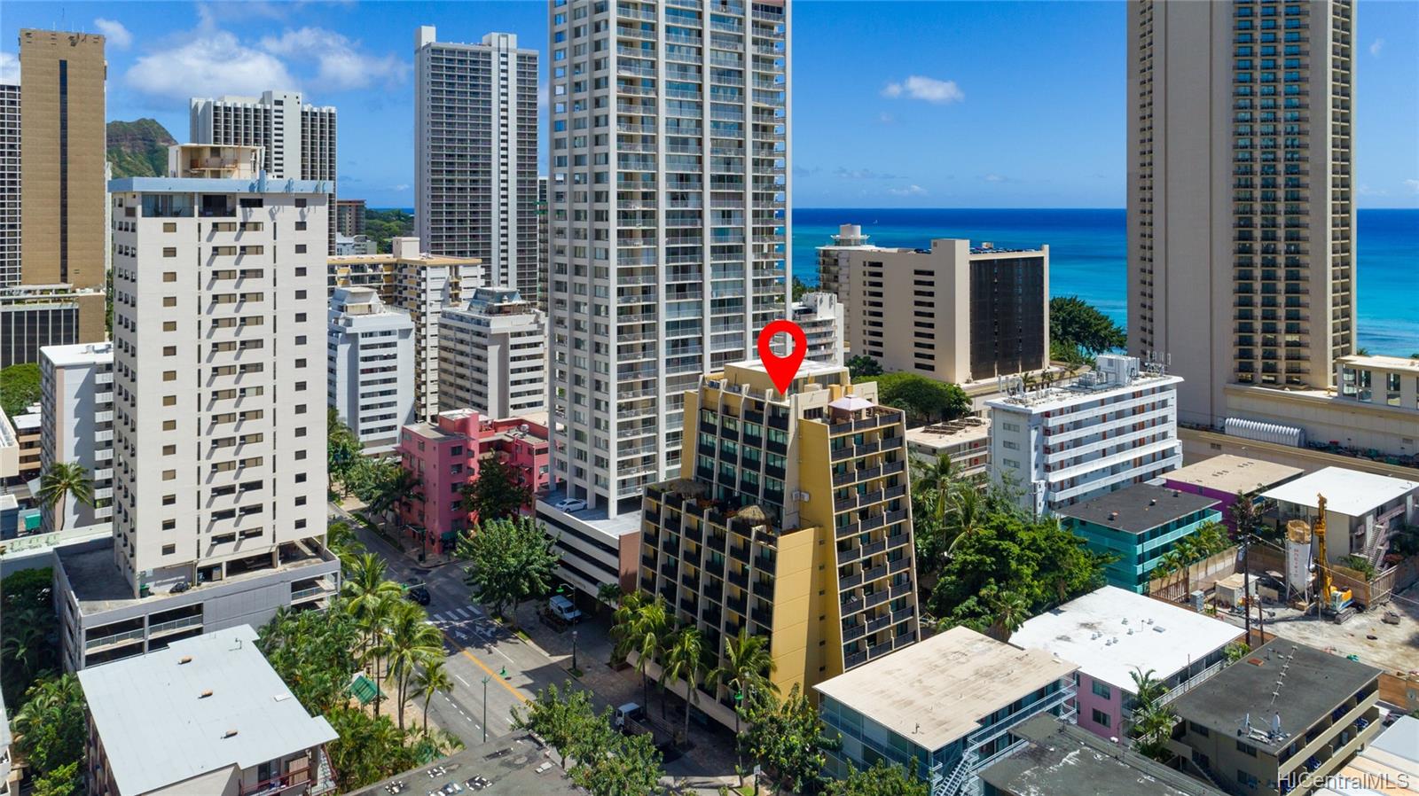 2425 Kuhio Avenue #703, Honolulu, HI 96815