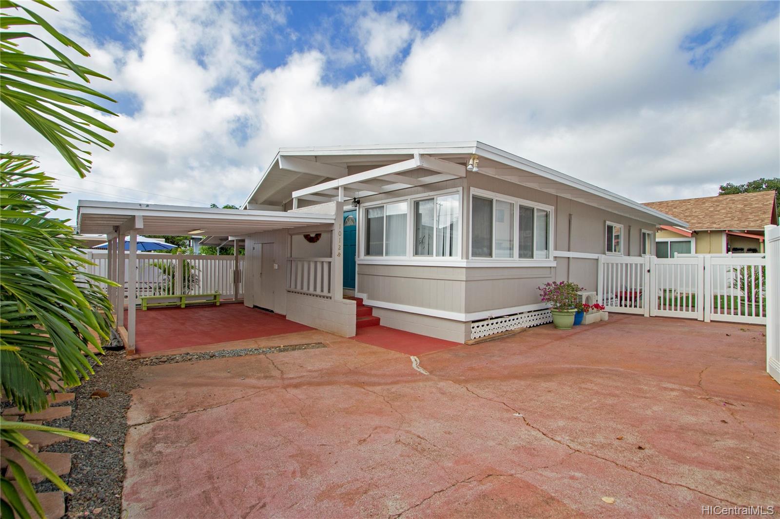 1012 12th Avenue #B, Honolulu, HI 96816