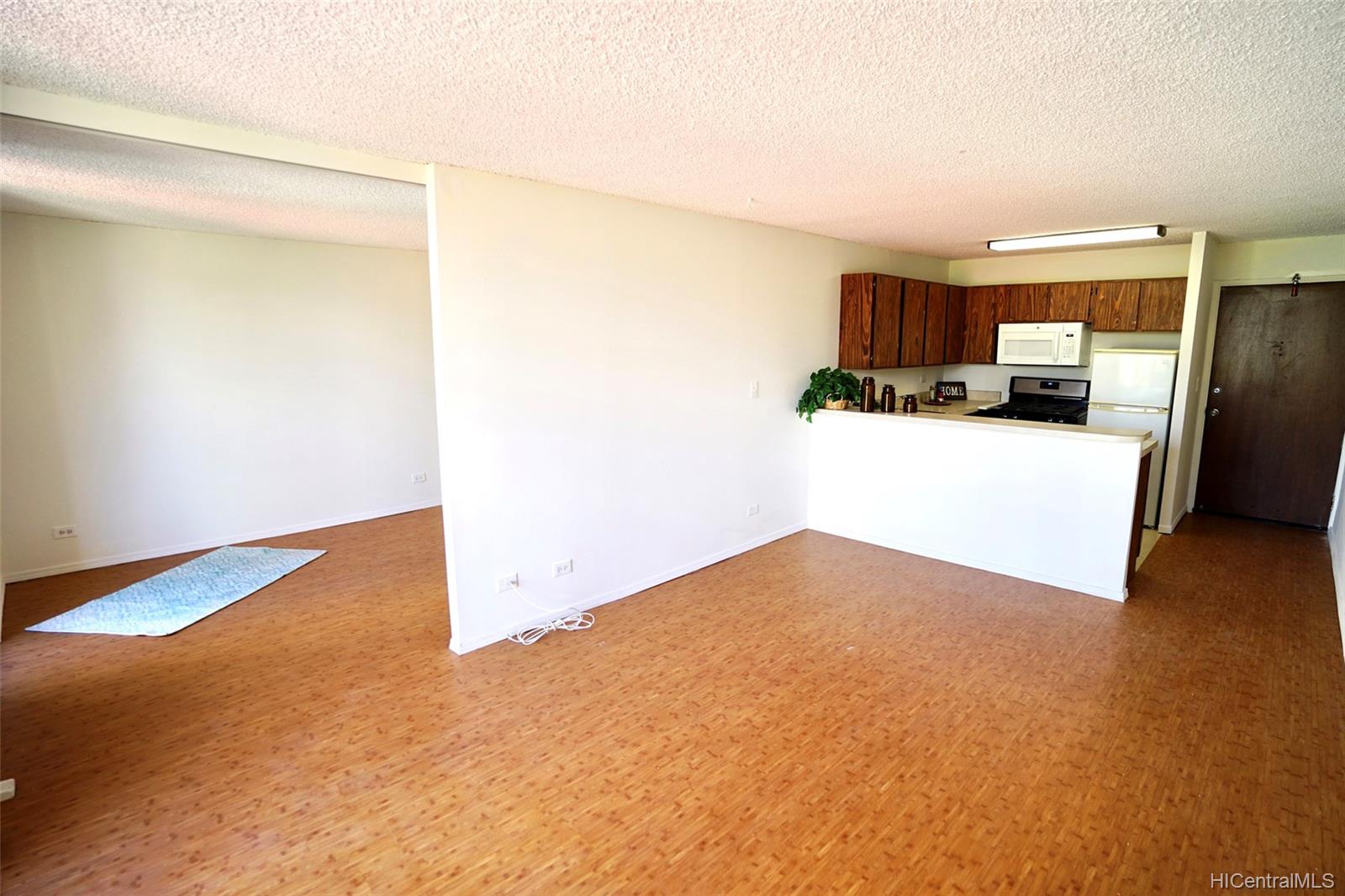 2452 Tusitala Street #608, Honolulu, HI 96815