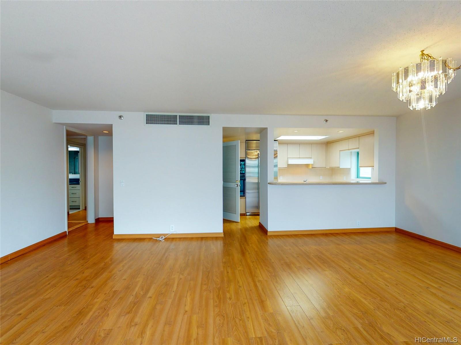 1341 Kapiolani Boulevard #7D, Honolulu, HI 96814