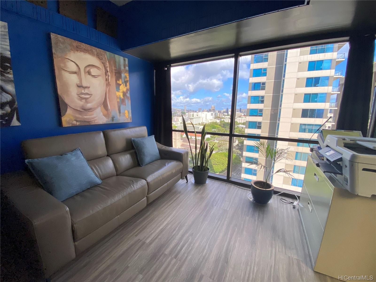 1188 Bishop Street #1904, Honolulu, HI 96813