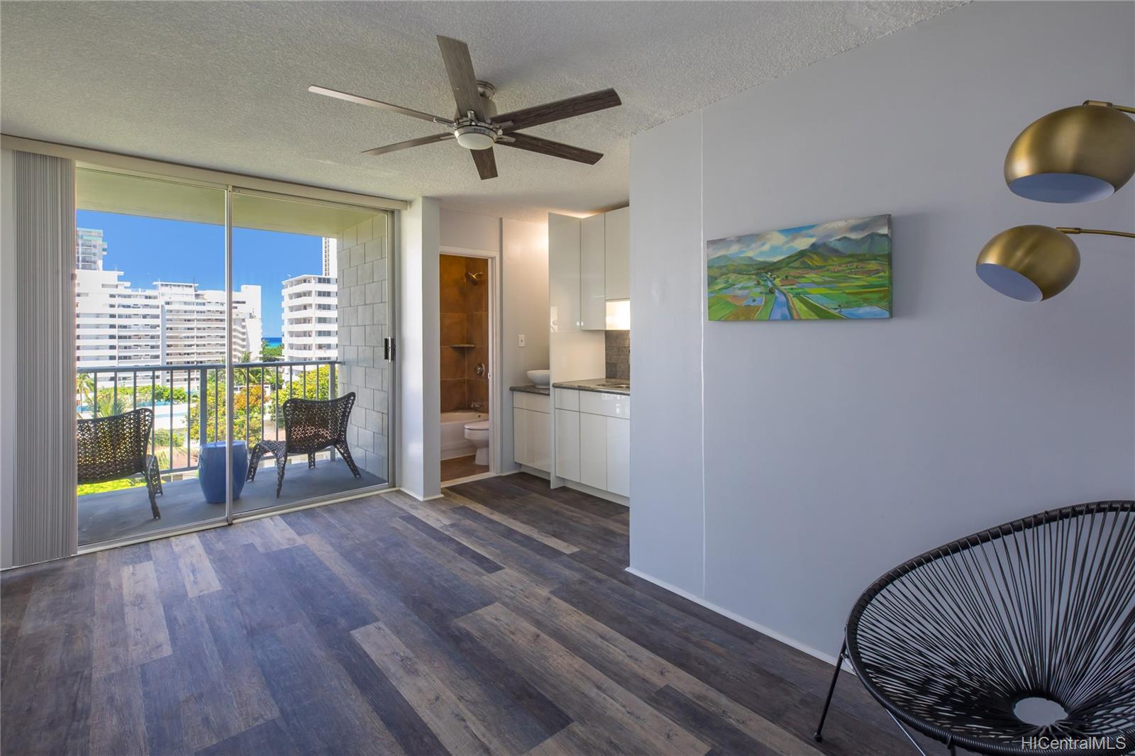 249 Kapili Street #704, Honolulu, HI 96815