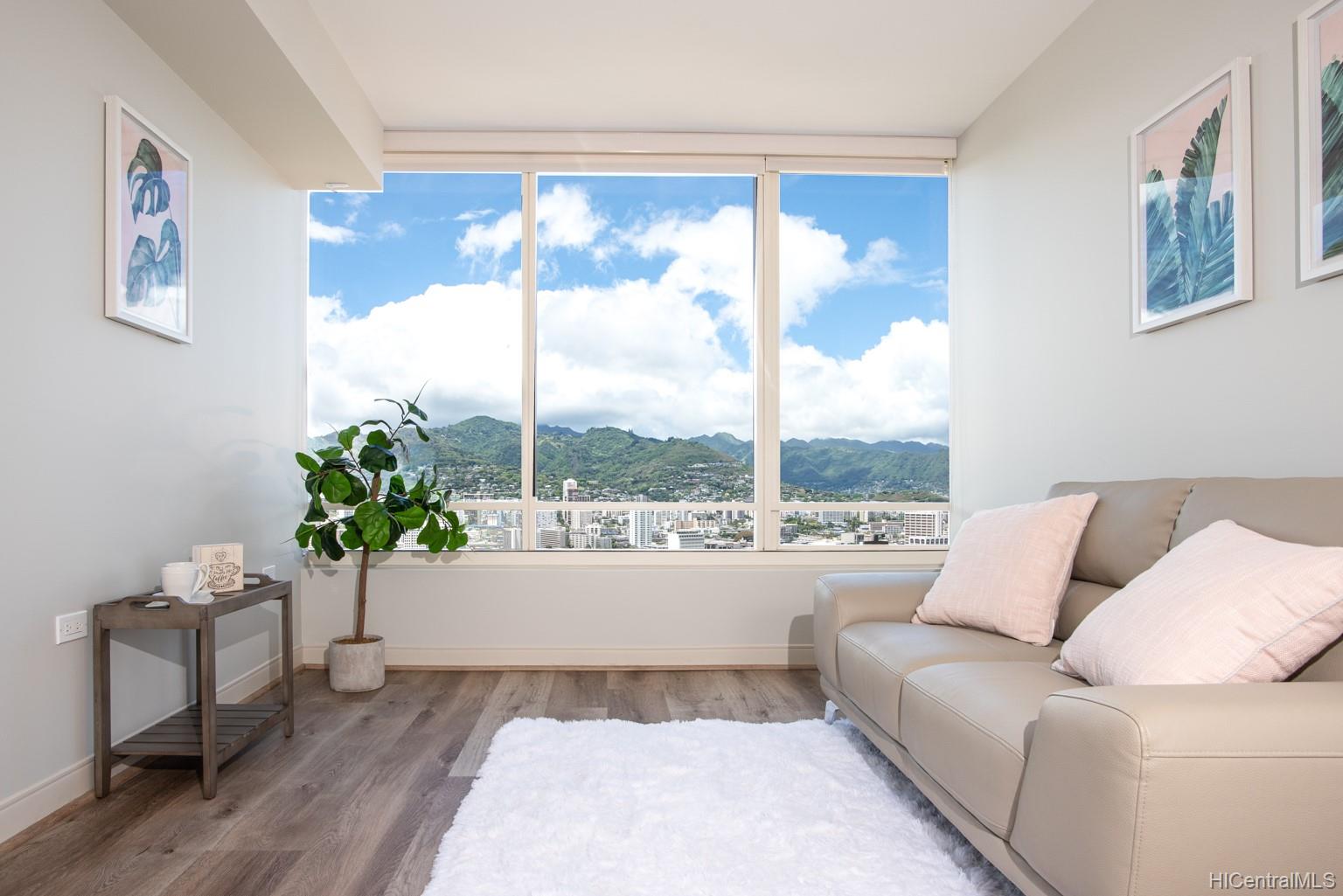 1009 Kapiolani Boulevard #3502, Honolulu, HI 96814