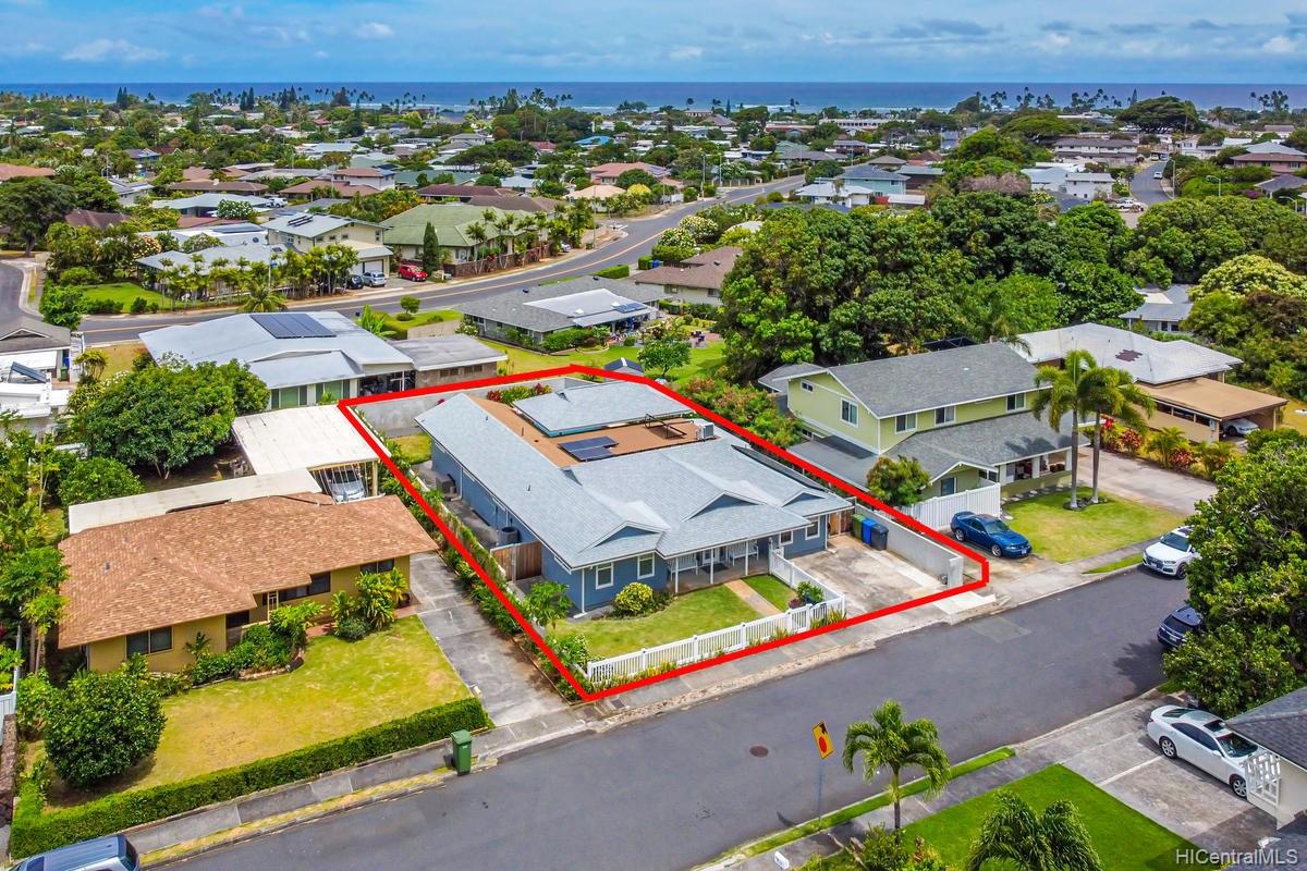 5219 Waihou Street Honolulu, HI 96821