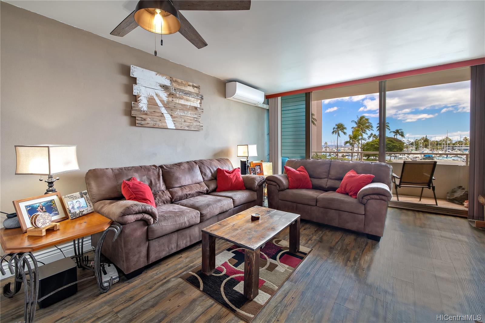 1676 Ala Moana Boulevard #207, Honolulu, HI 96815