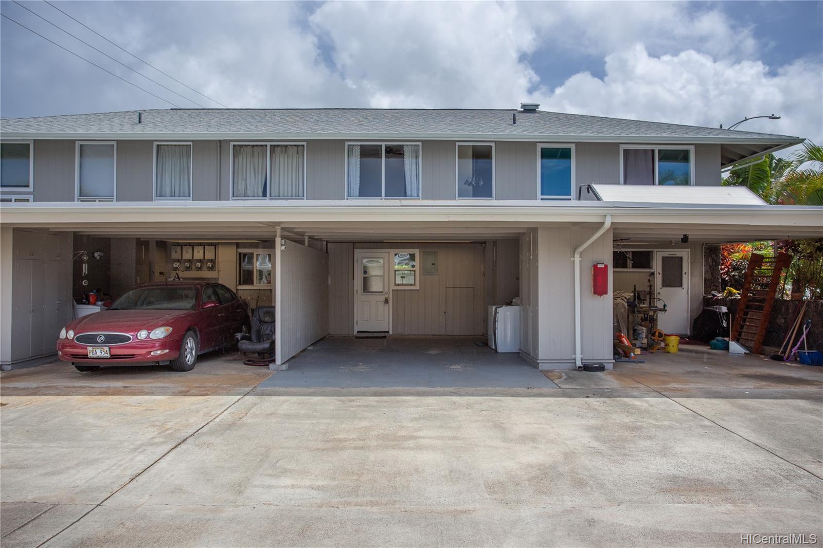 1252B Hunakai Street #14, Honolulu, HI 96816