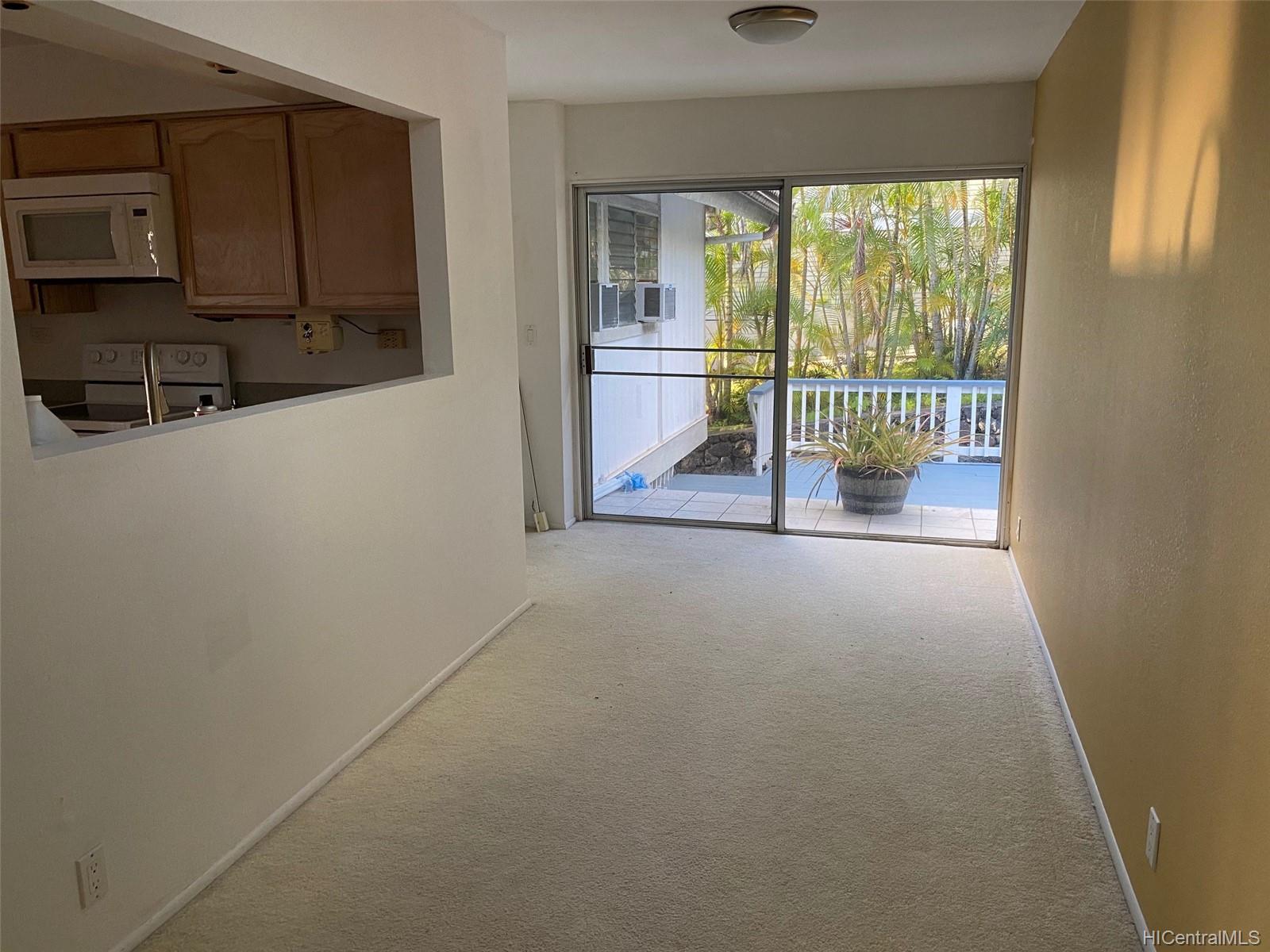 1089 Kaumoku Street Honolulu, HI 96825