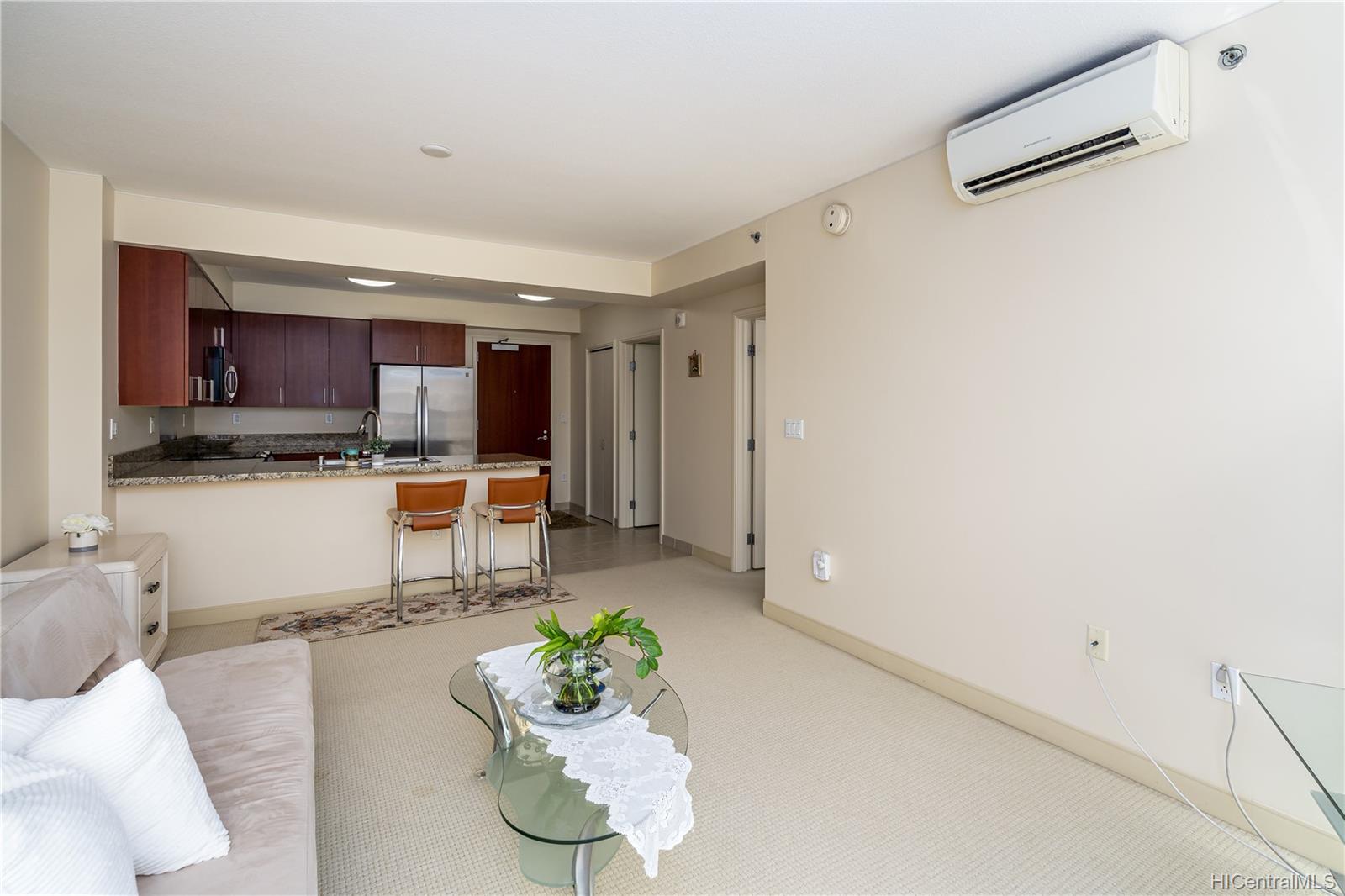 909 Kapiolani Boulevard #2306, Honolulu, HI 96814