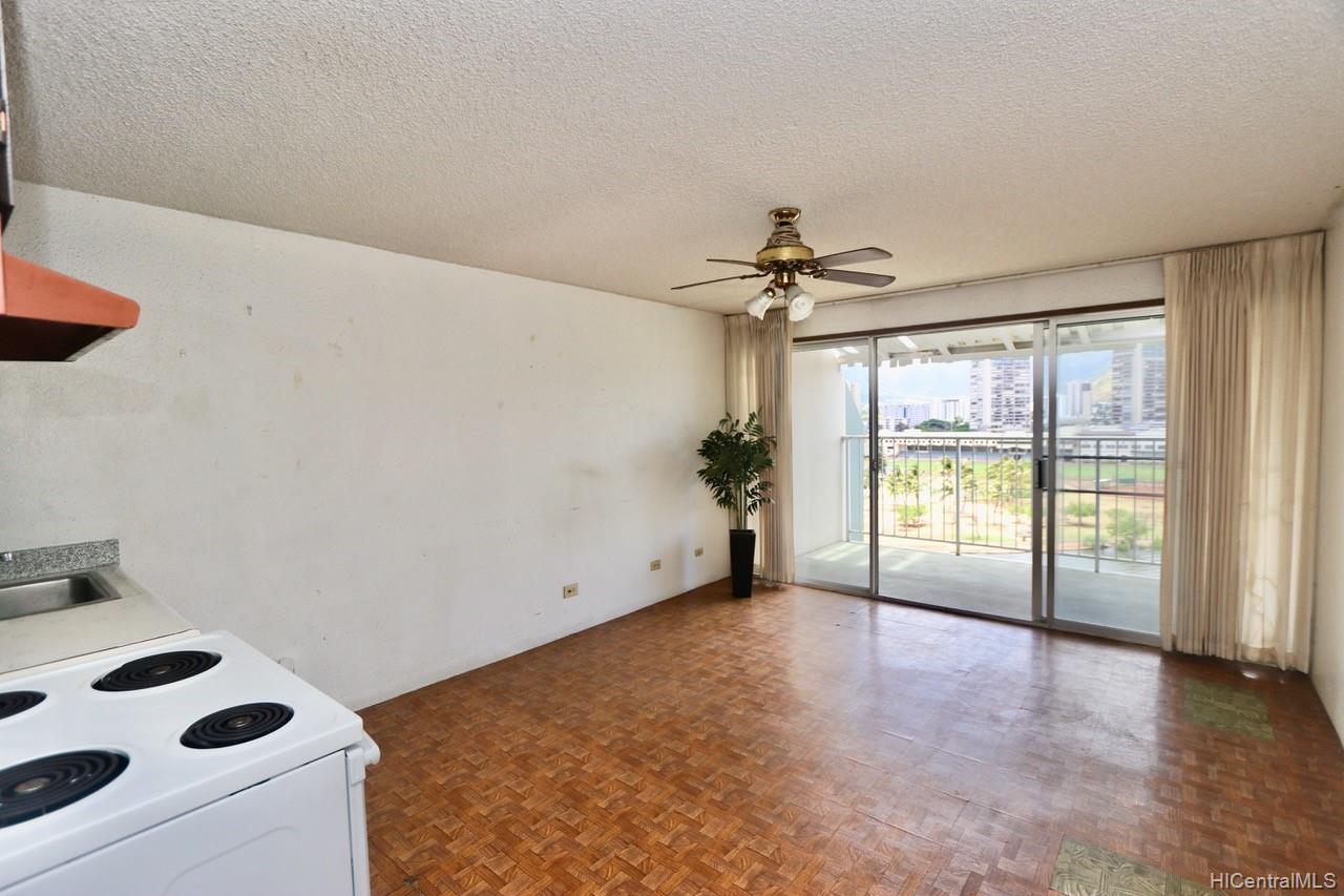 2211 Ala Wai Boulevard #1008, Honolulu, HI 96815