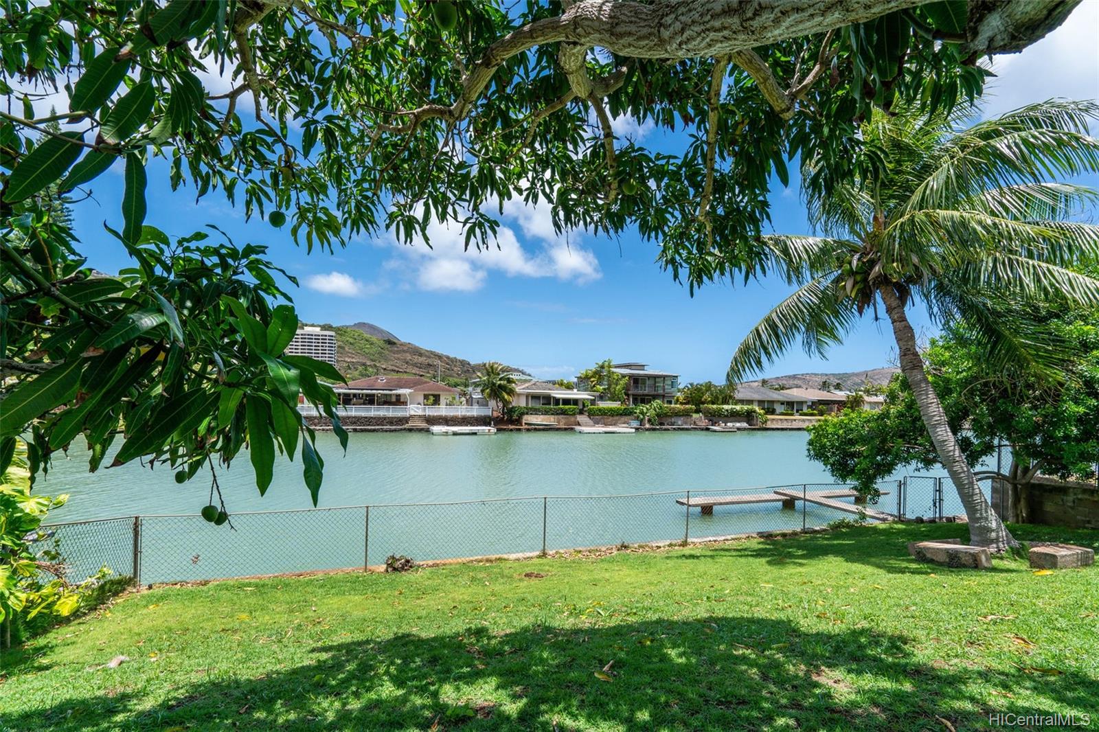 6601 Hawaii Kai Drive Honolulu, HI 96825