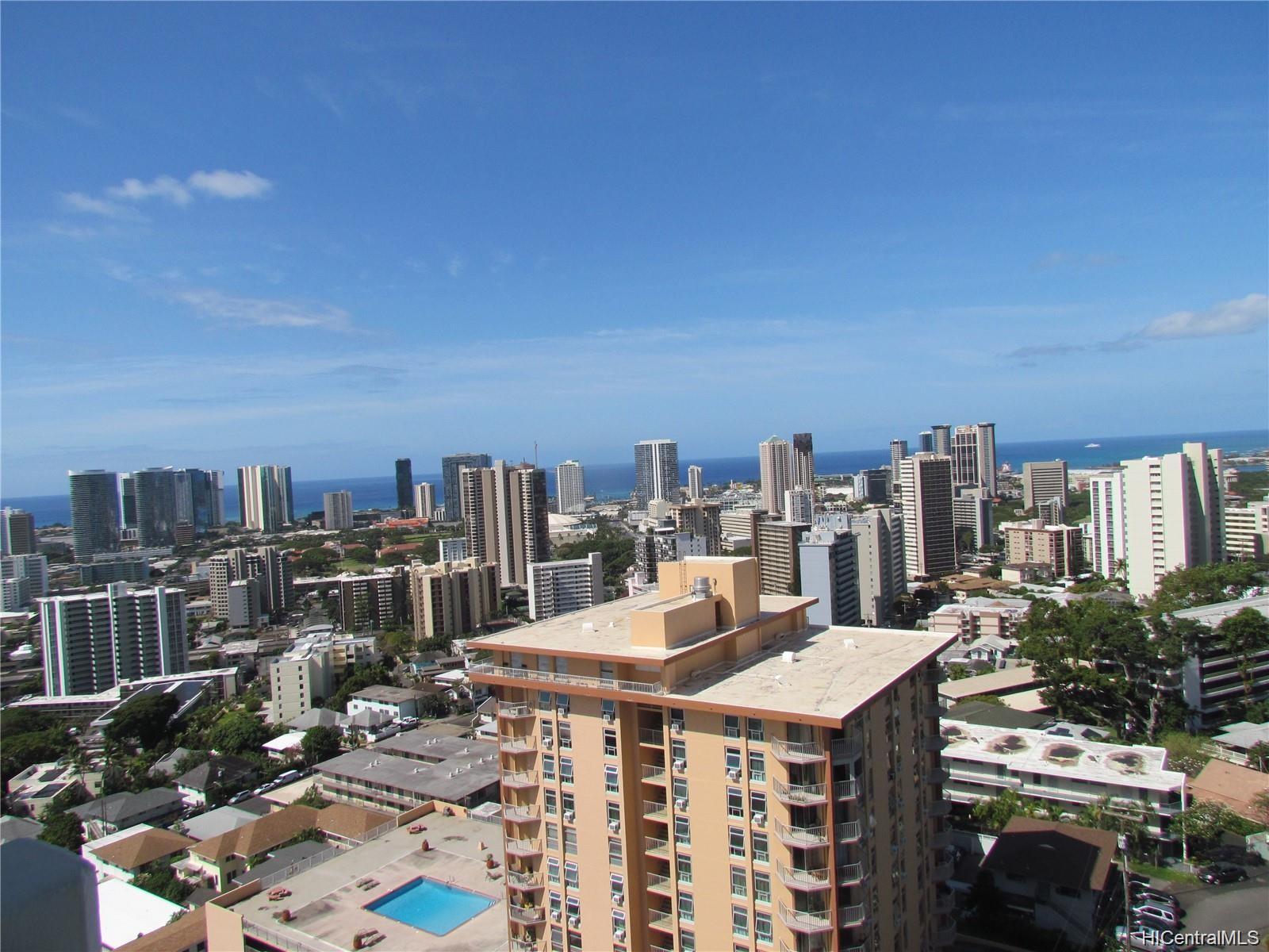 999 Wilder Avenue #1601, Honolulu, HI 96822