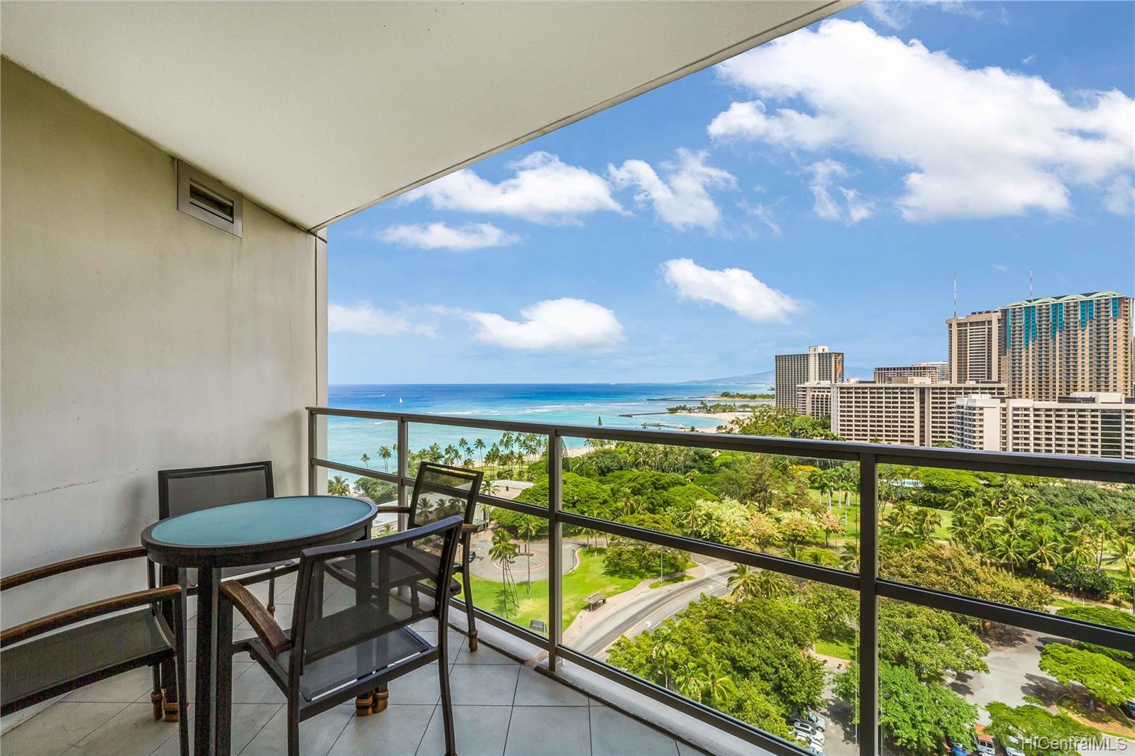 223 Saratoga Road #1913, Honolulu, HI 96815