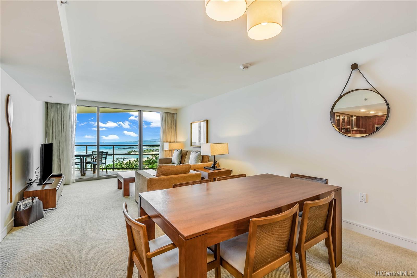 223 Saratoga Road #1913, Honolulu, HI 96815