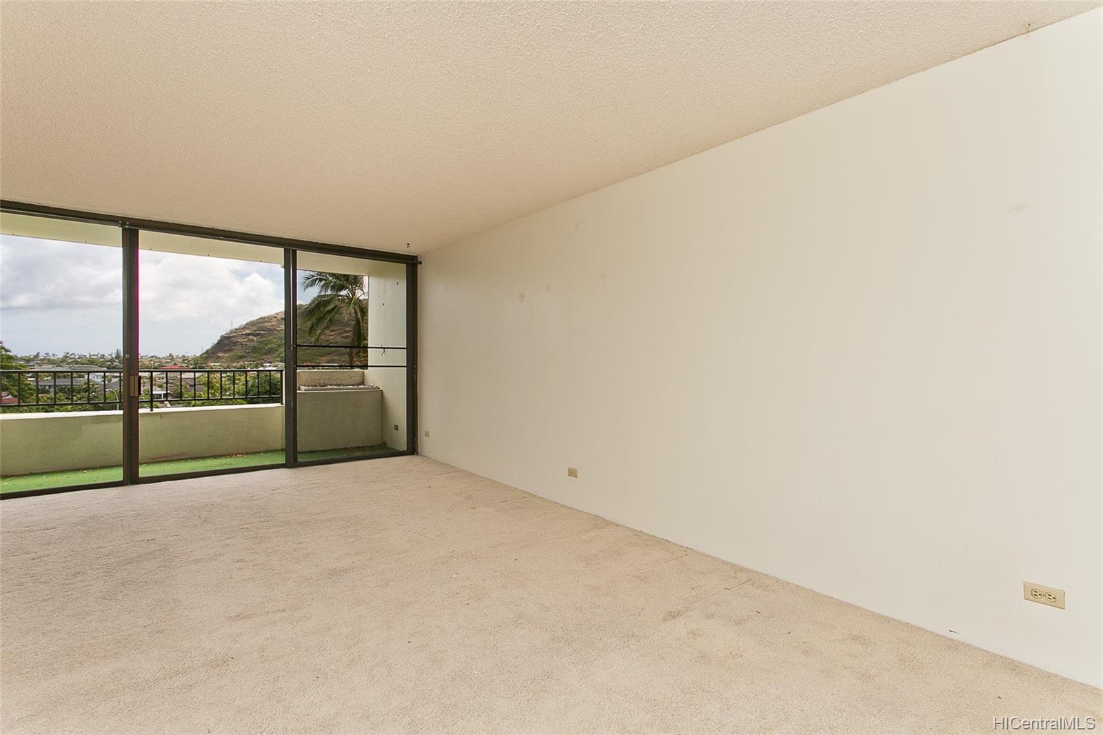 6750 Hawaii Kai Drive #202, Honolulu, HI 96825