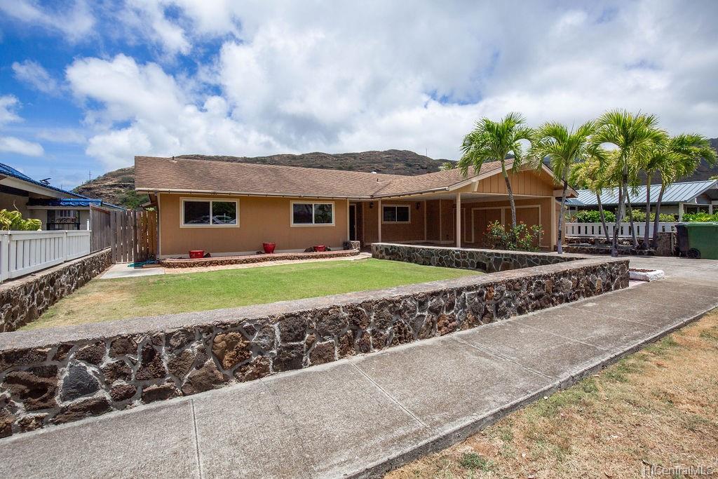 644 Kumukahi Place Honolulu, HI 96825