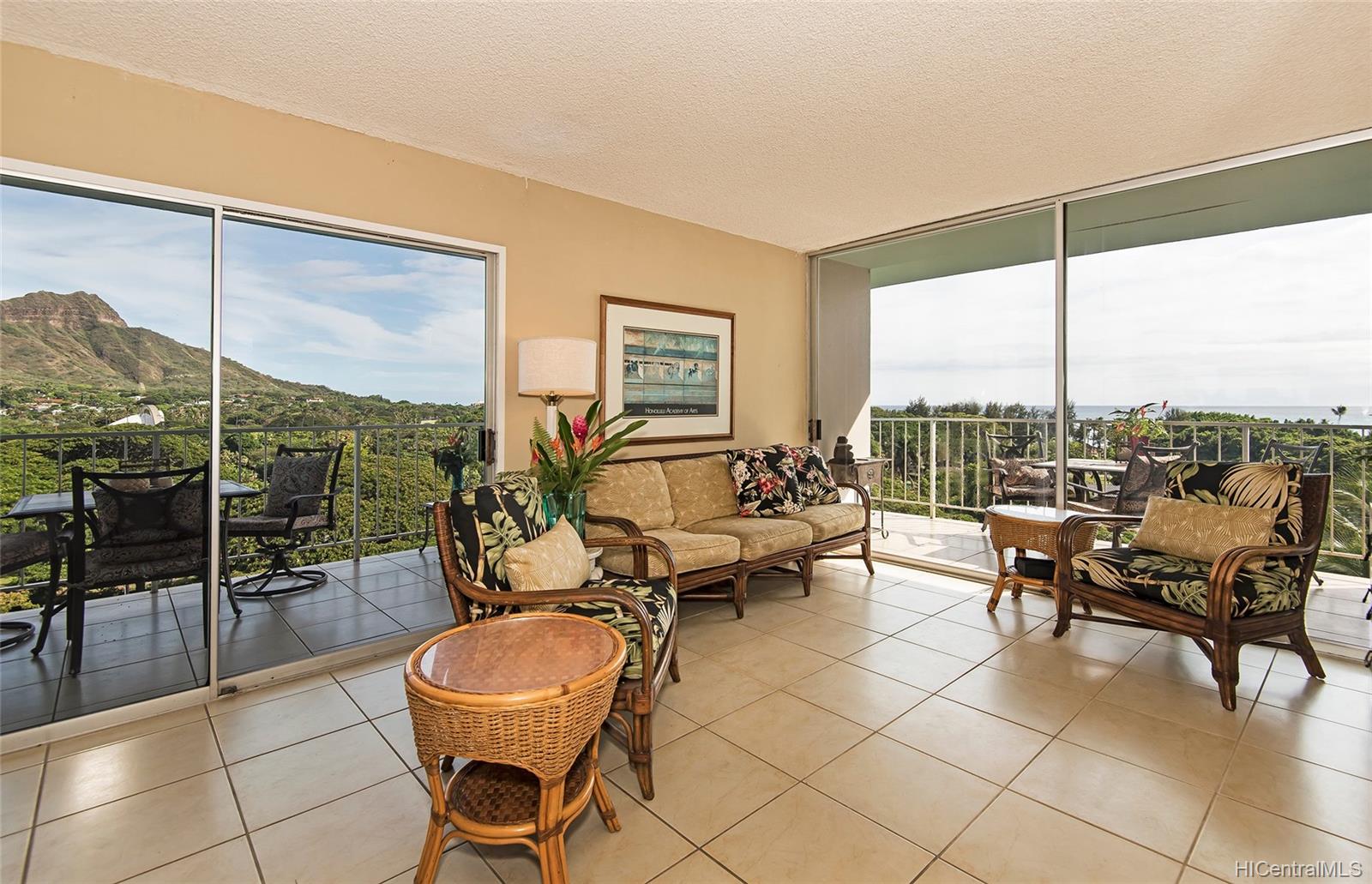 204 Kapahulu Avenue #701, Honolulu, HI 96815