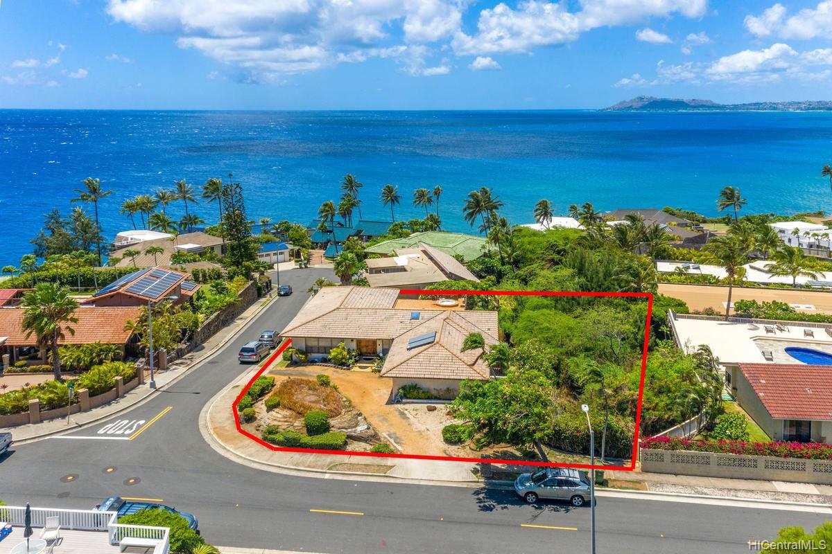 28 Poipu Drive Honolulu, HI 96825