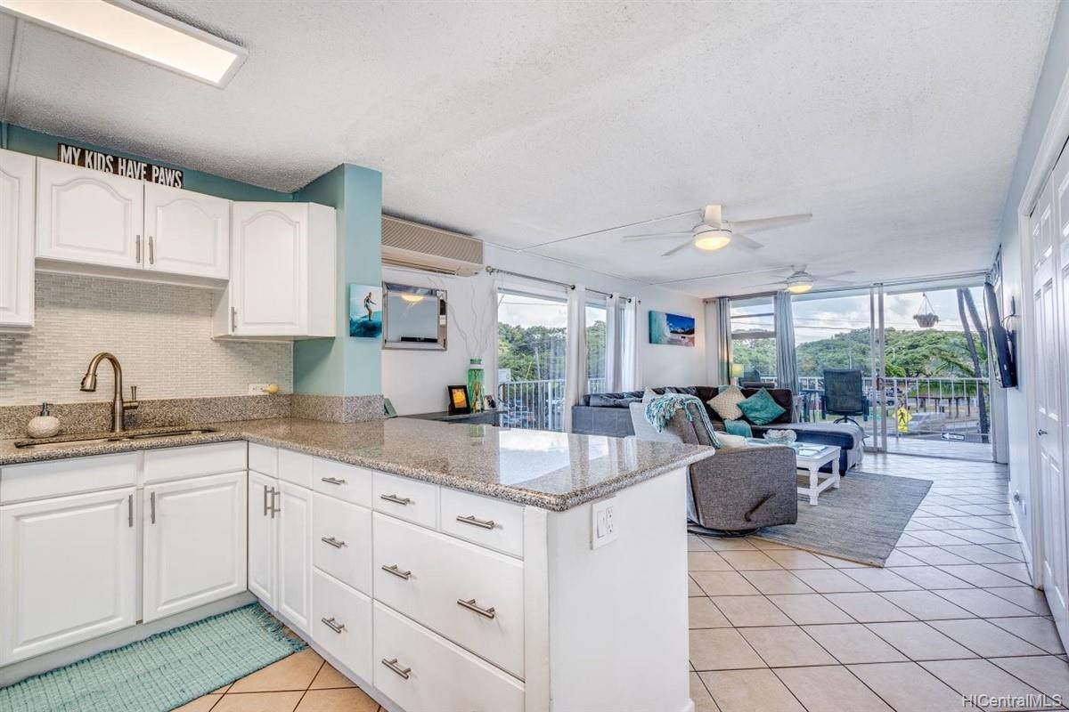 204 Kapahulu Avenue #101, Honolulu, HI 96815