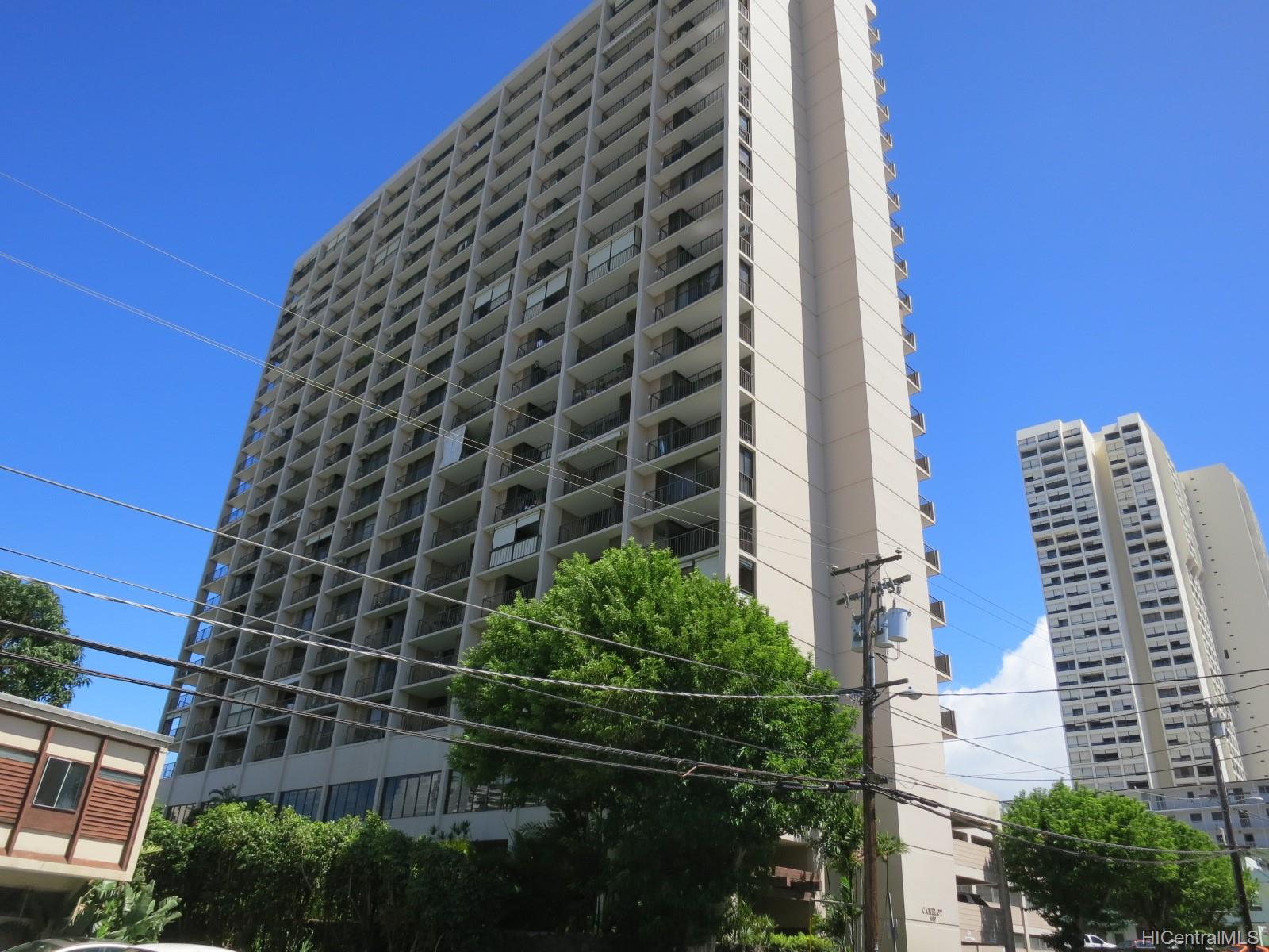 1630 Liholiho Street #703, Honolulu, HI 96822