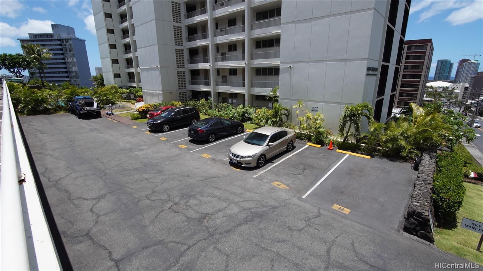 1515 Ward Avenue #1002, Honolulu, HI 96822