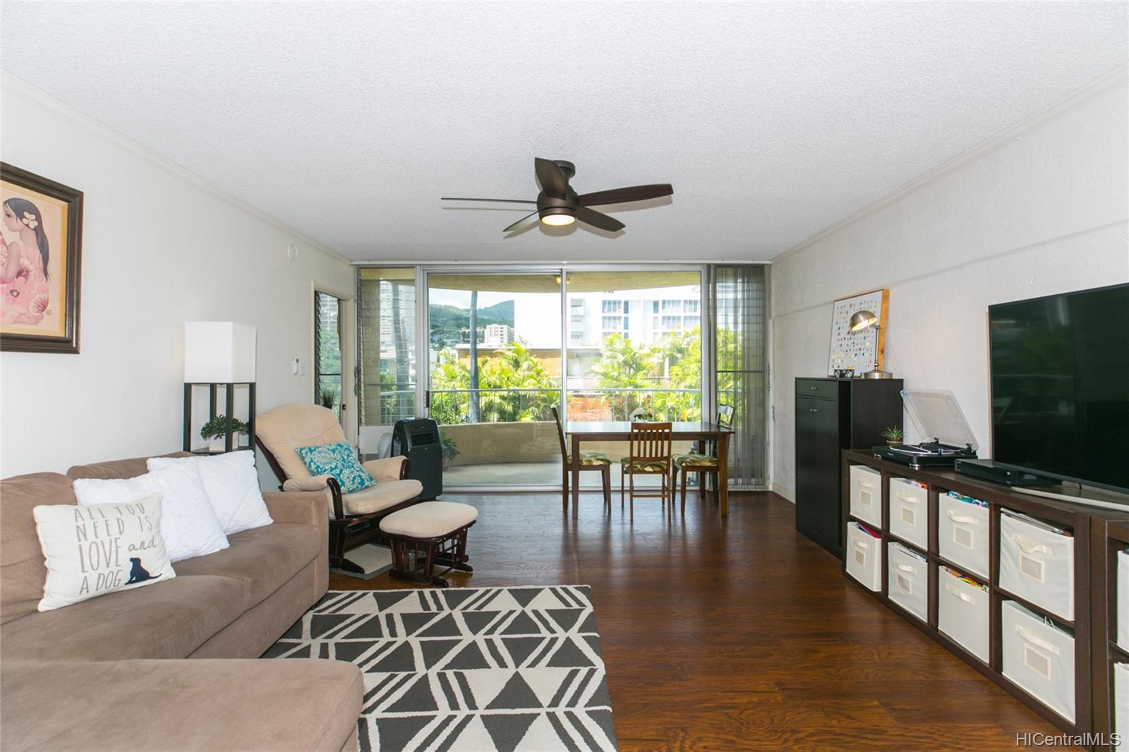 1447 Kewalo Street #301, Honolulu, HI 96822