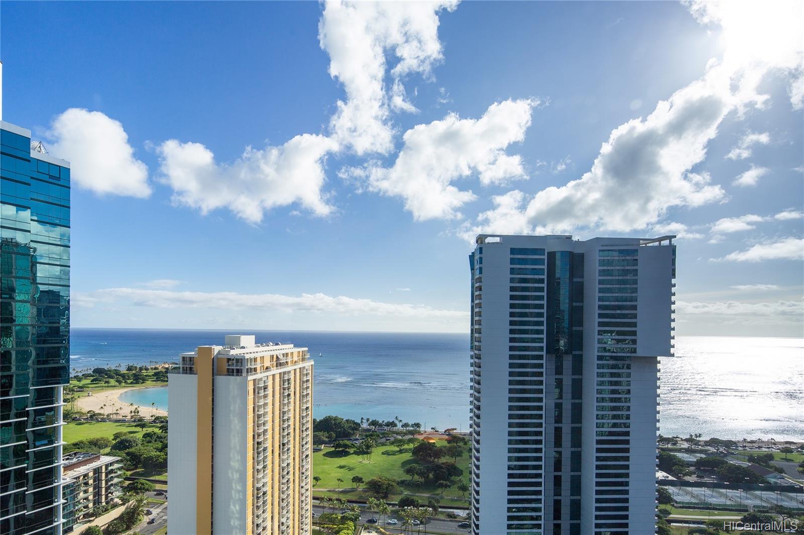 1189 Waimanu Street #3405, Honolulu, HI 96814