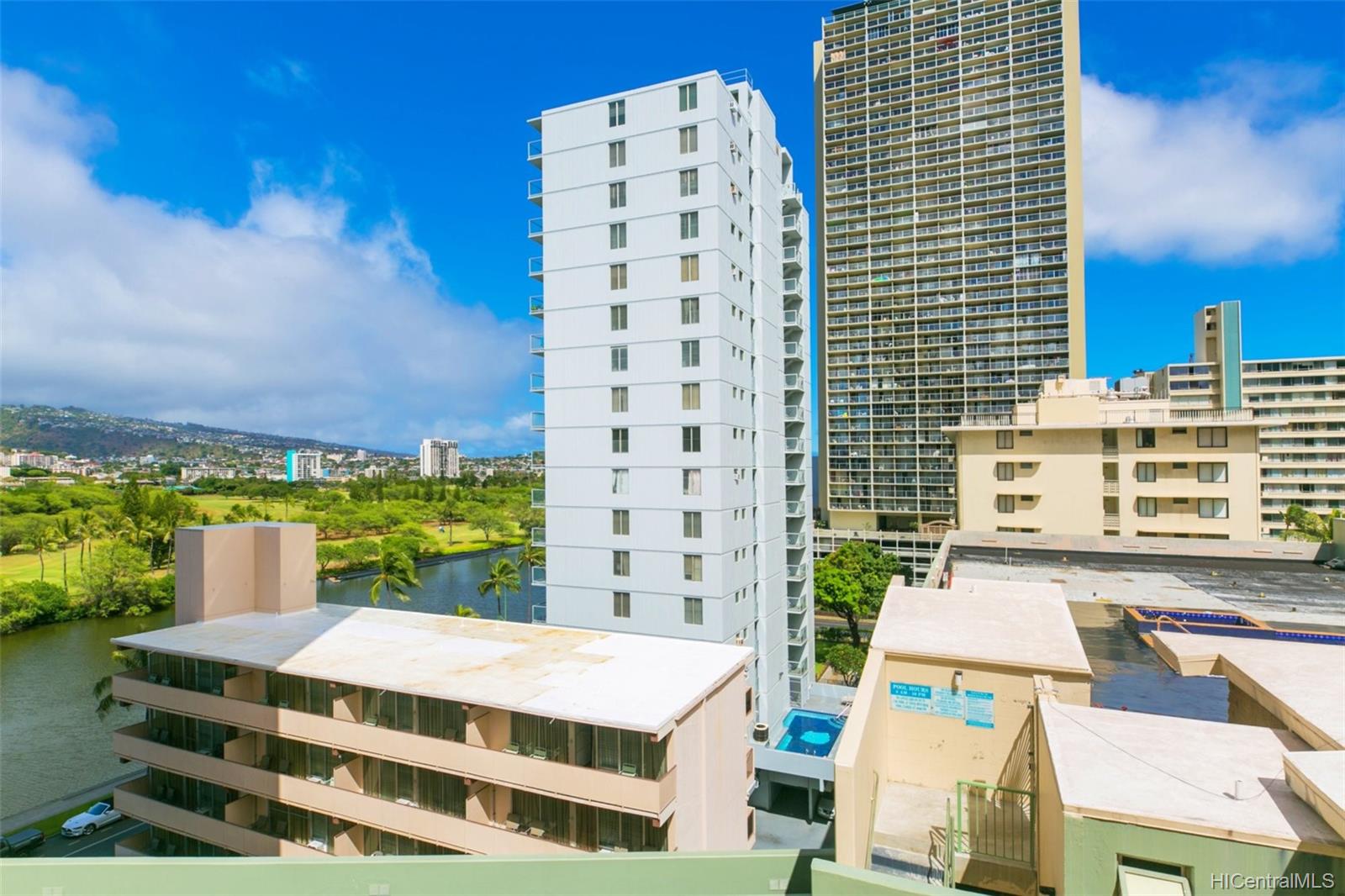 2222 Aloha Drive #804, Honolulu, HI 96815