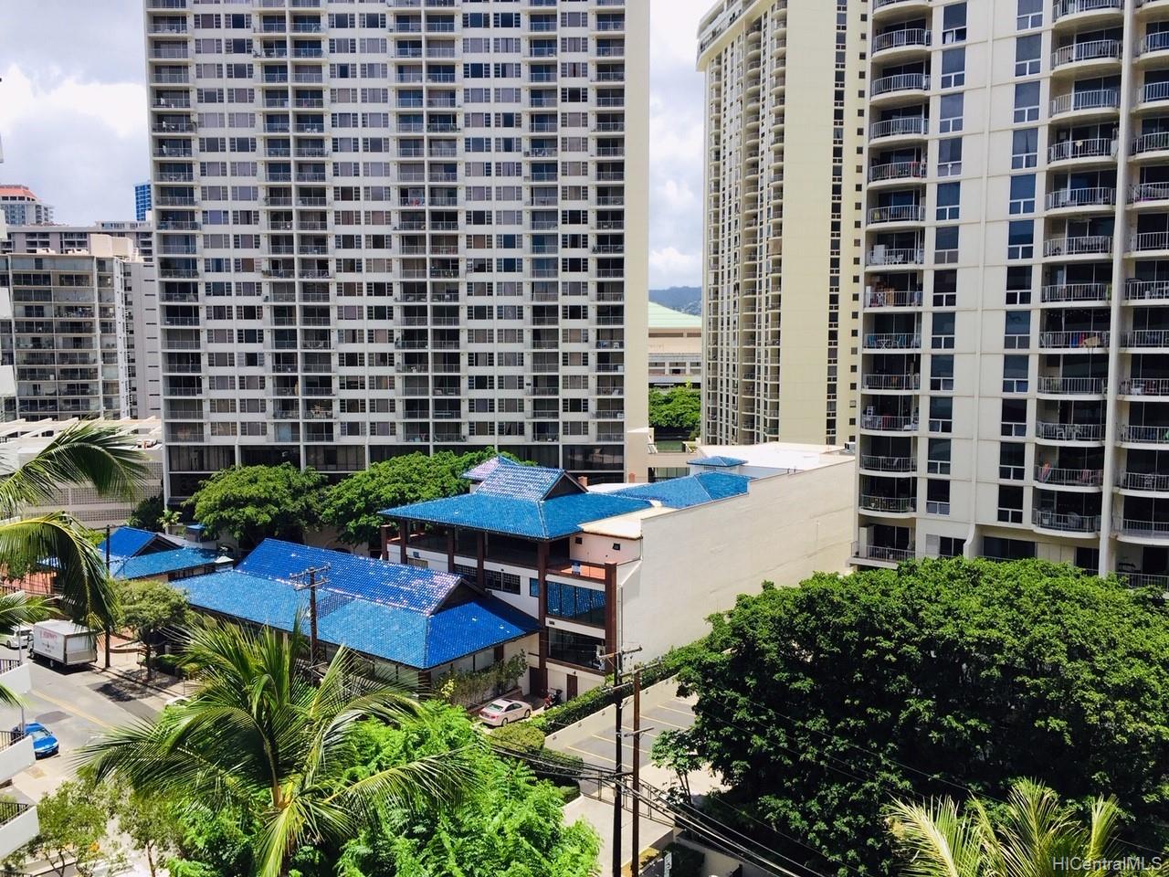 425 Ena Road #1005A, Honolulu, HI 96815