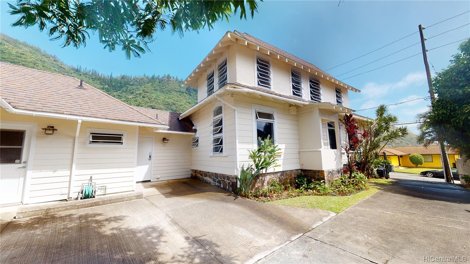 3054 Puhala Rise Rise Honolulu, HI 96822