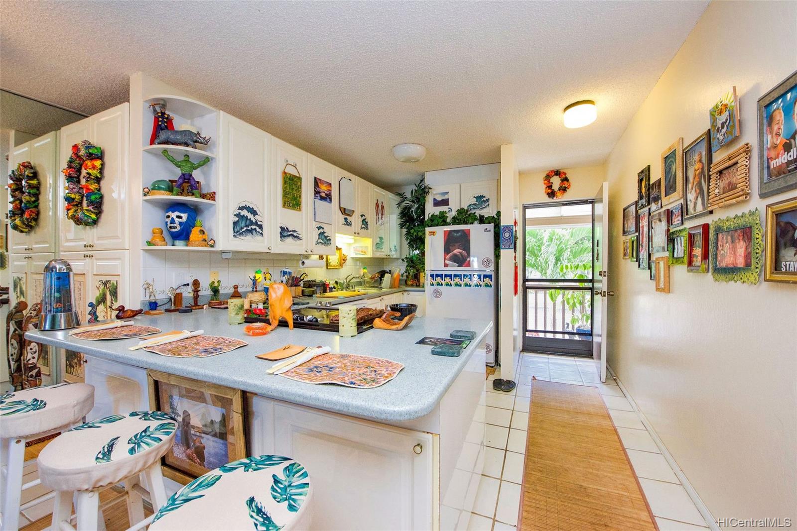 291 Kawaihae Street #224, Honolulu, HI 96825