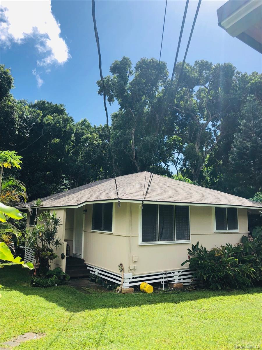 2357 D Palolo Avenue Honolulu, HI 96816