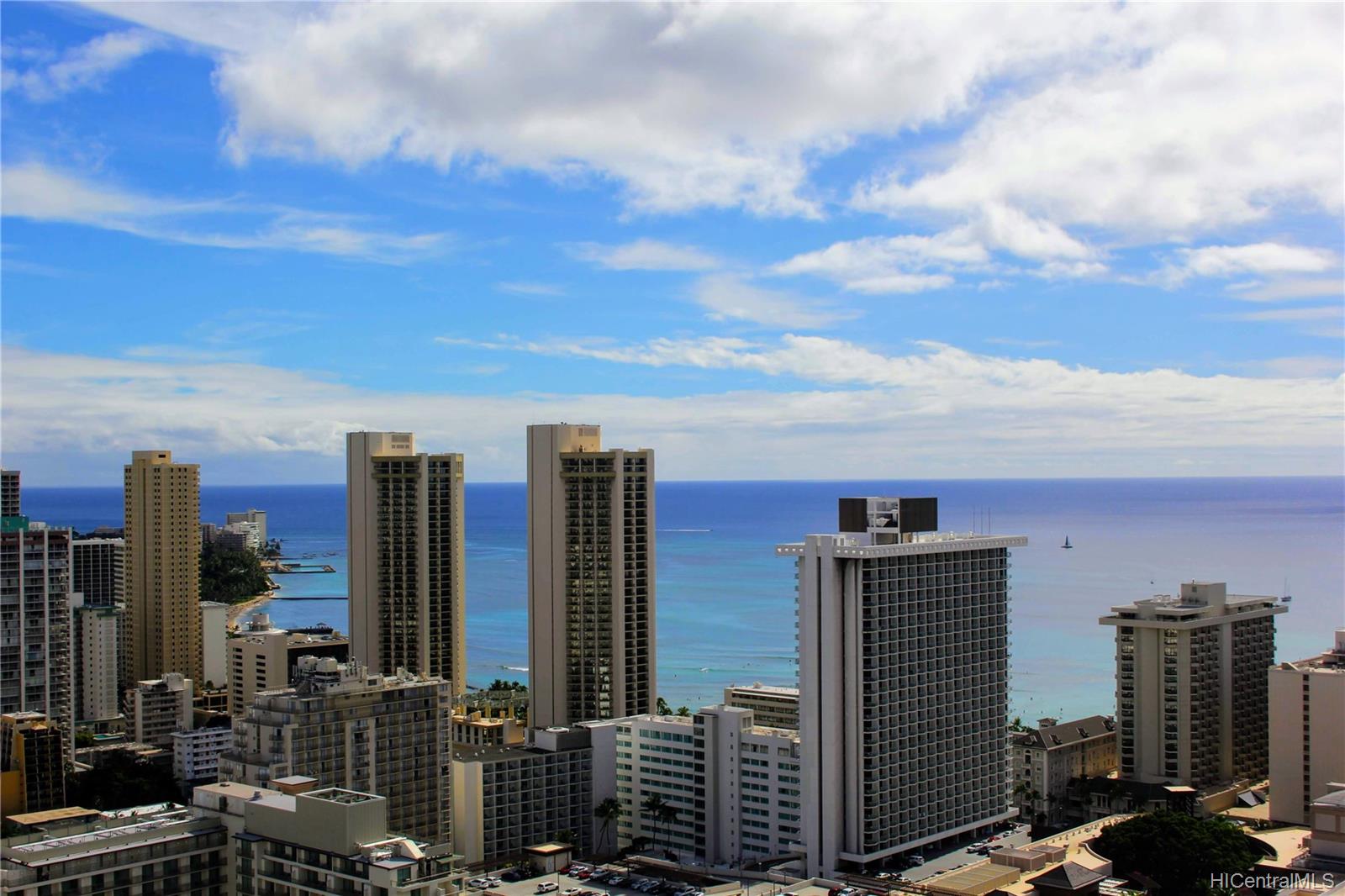 445 Seaside Avenue #4301, Honolulu, HI 96815