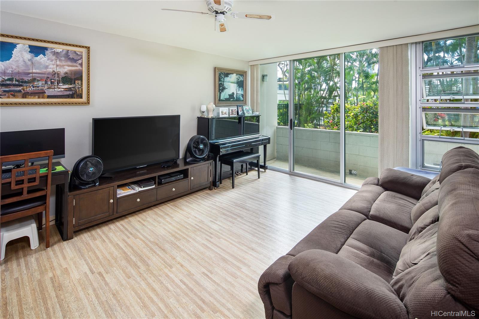 1133 Waimanu Street #111, Honolulu, HI 96814