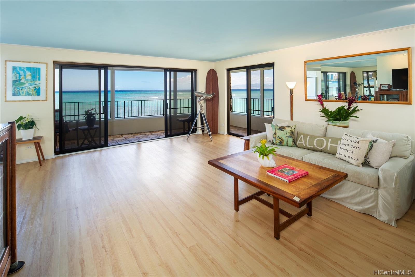 2893 Kalakaua Avenue #2, Honolulu, HI 96815