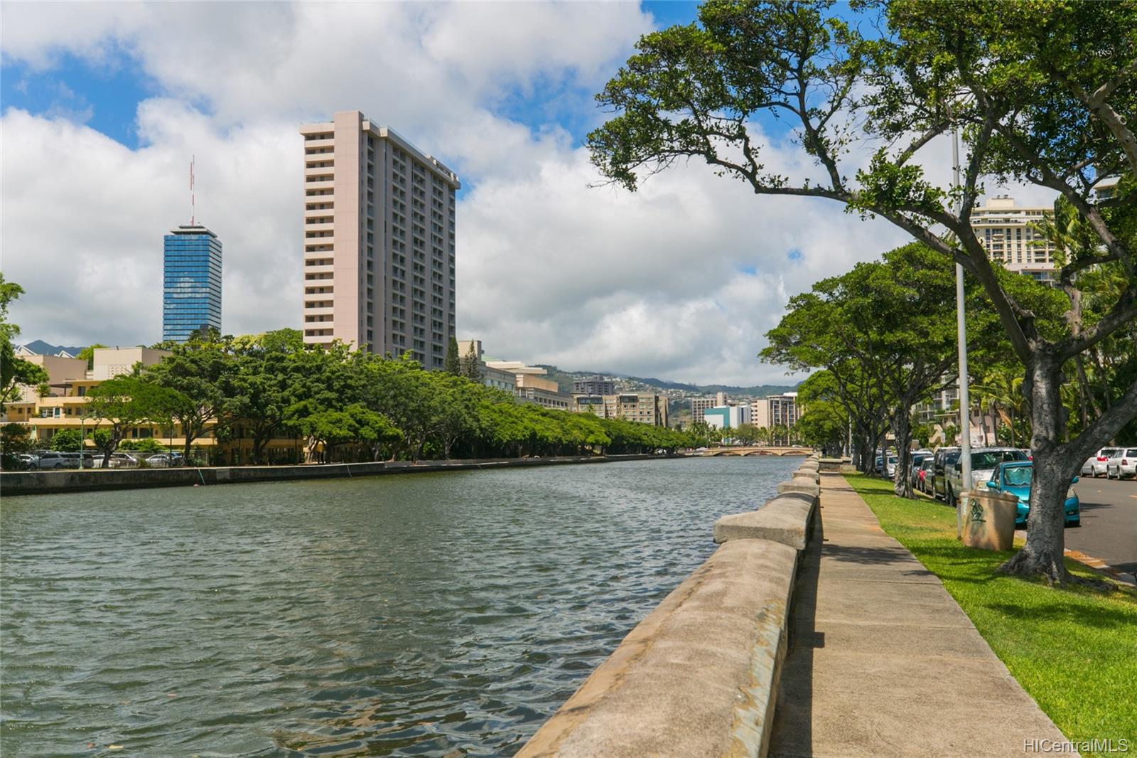 1676 Ala Moana Boulevard #409, Honolulu, HI 96815