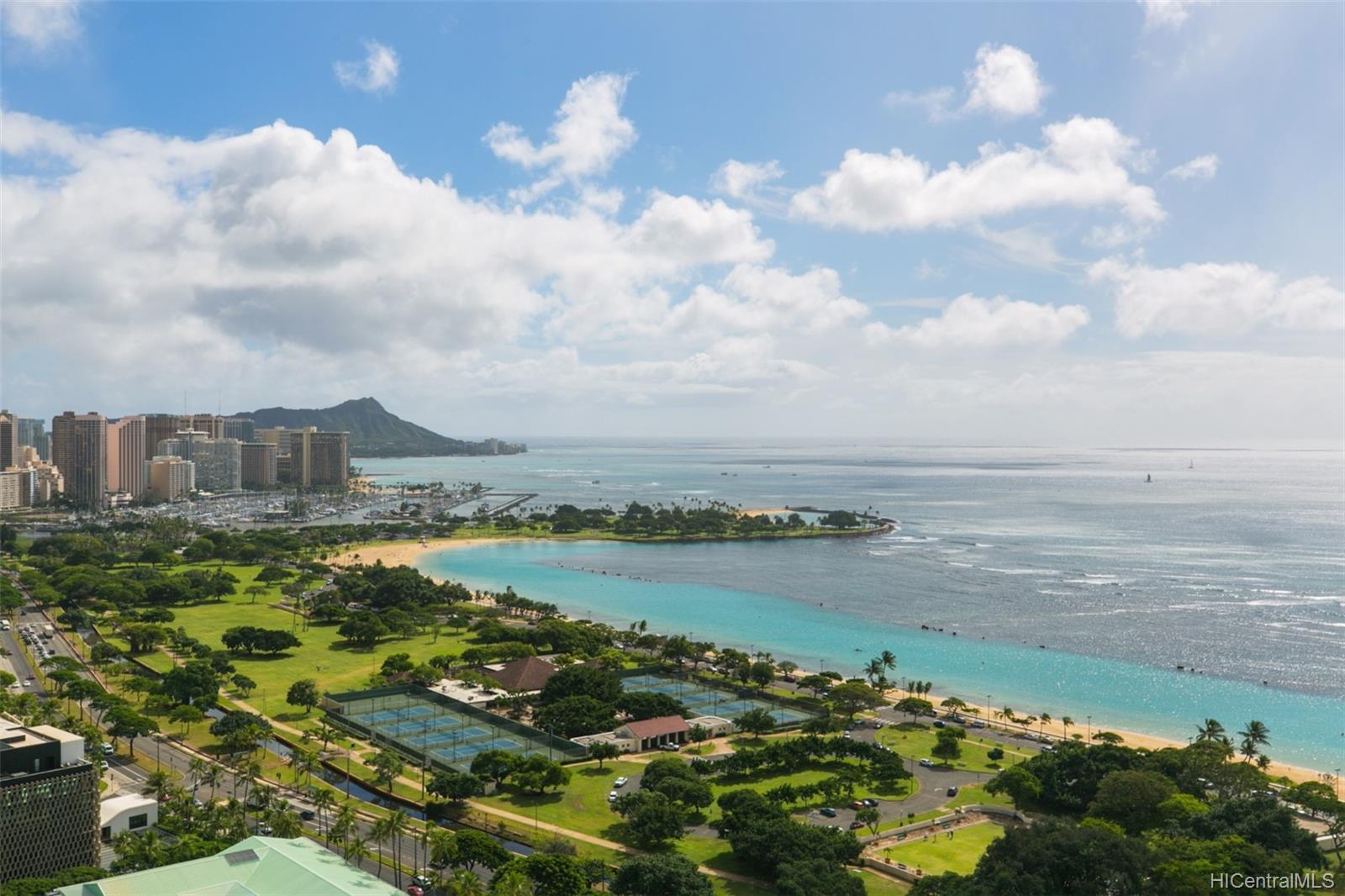 1118 Ala Moana Boulevard #2806, Honolulu, HI 96814