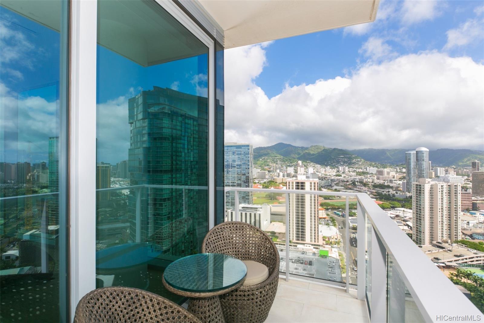 1118 Ala Moana Boulevard #2806, Honolulu, HI 96814