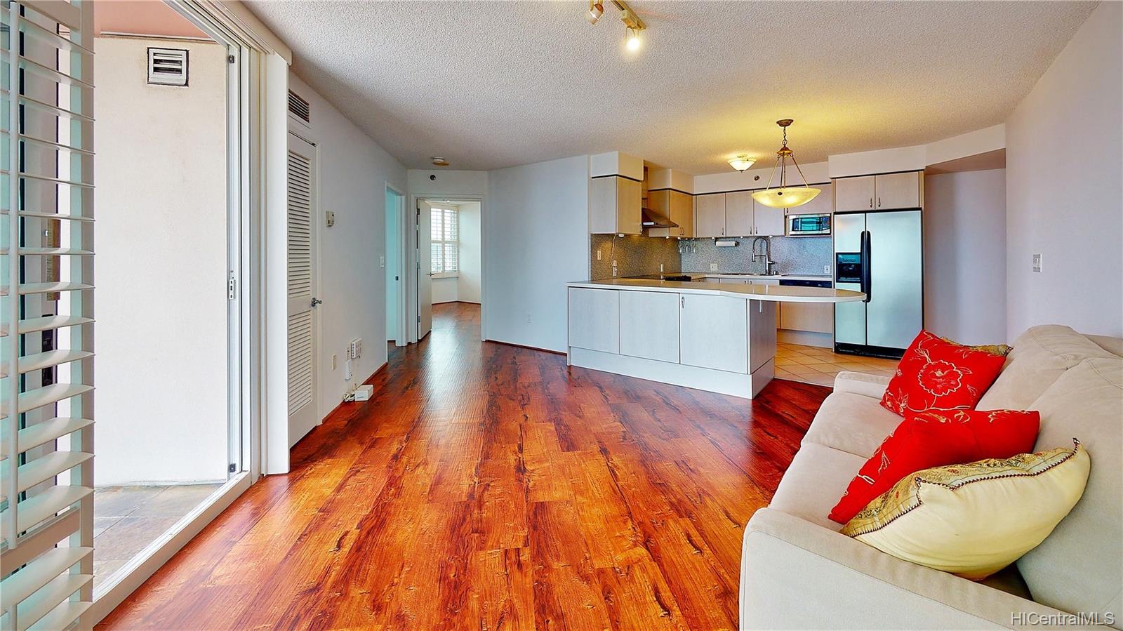 801 King Street #3004, Honolulu, HI 96813