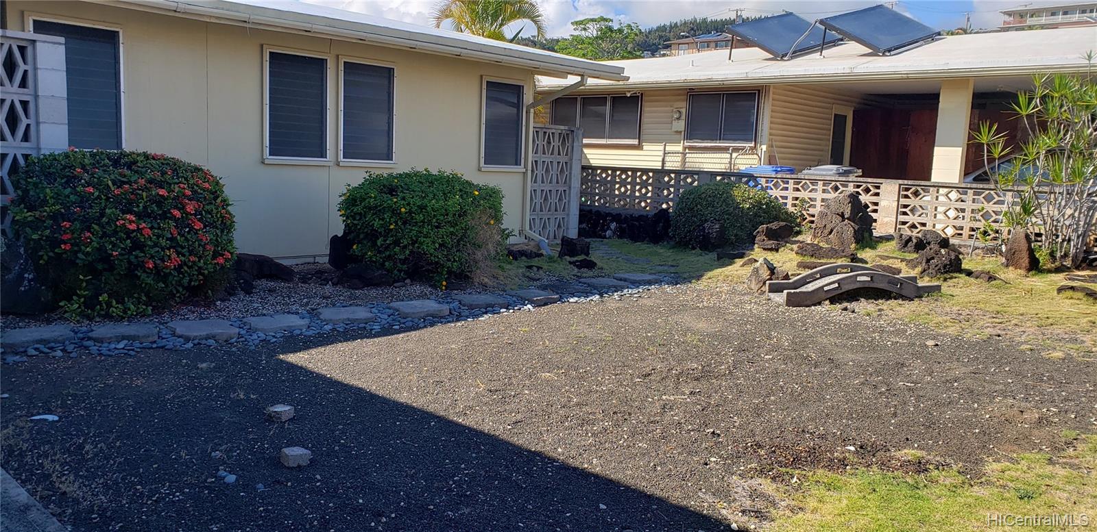 1632 Kanalui Street Honolulu, HI 96816