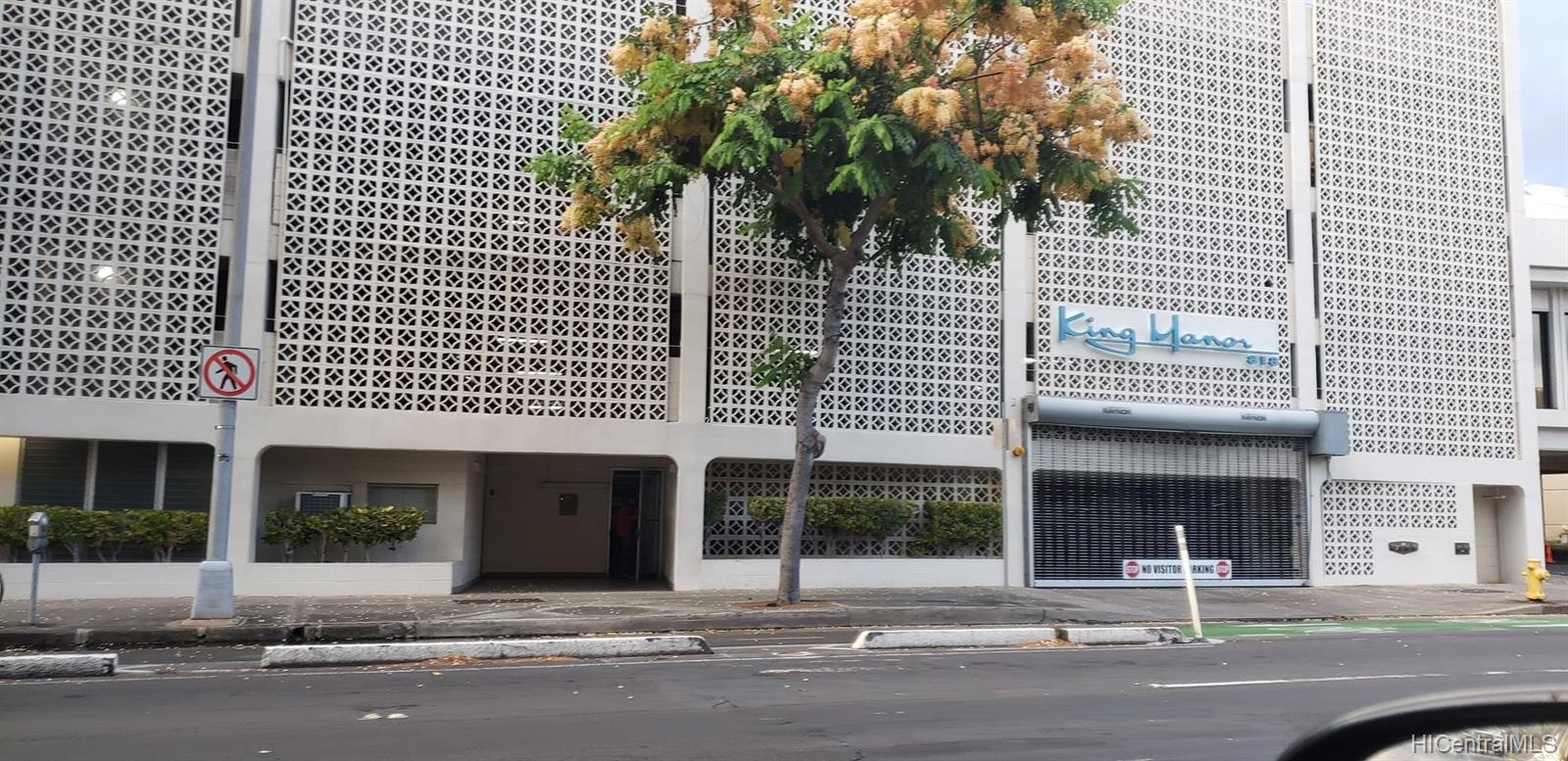 818 South King Street #701, Honolulu, HI 96813