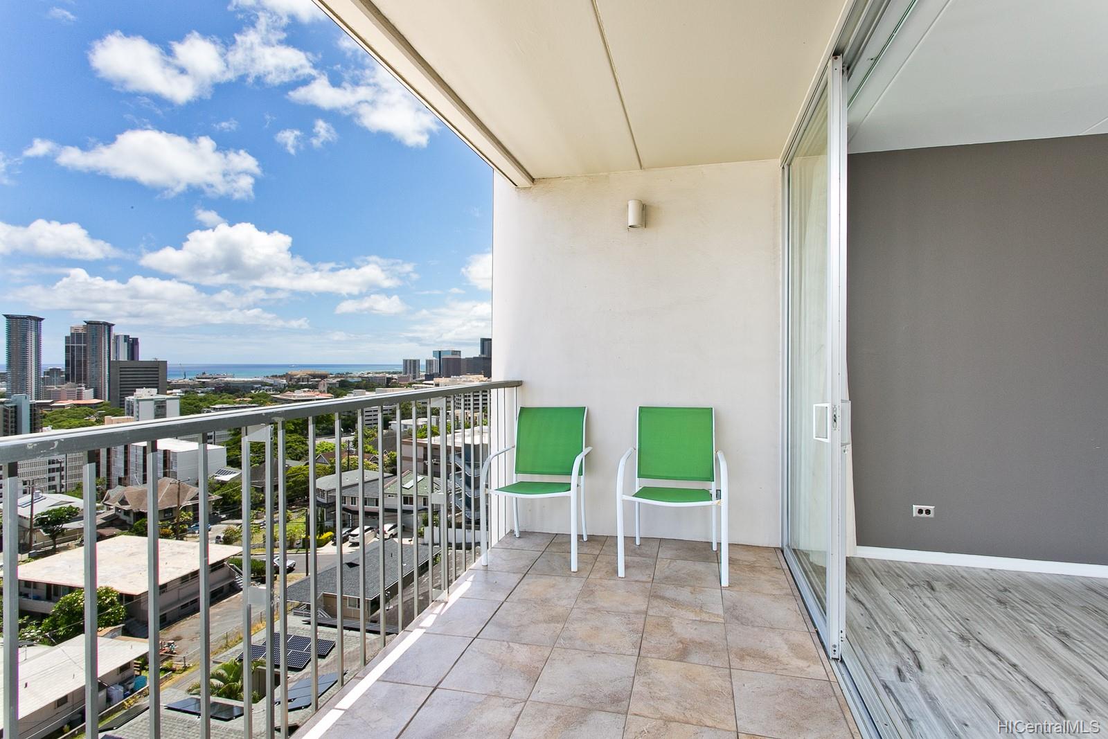 1520 Ward Avenue #701, Honolulu, HI 96822