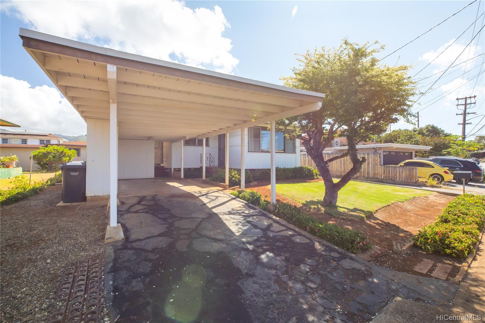 4204 Kilauea Avenue Honolulu, HI 96816