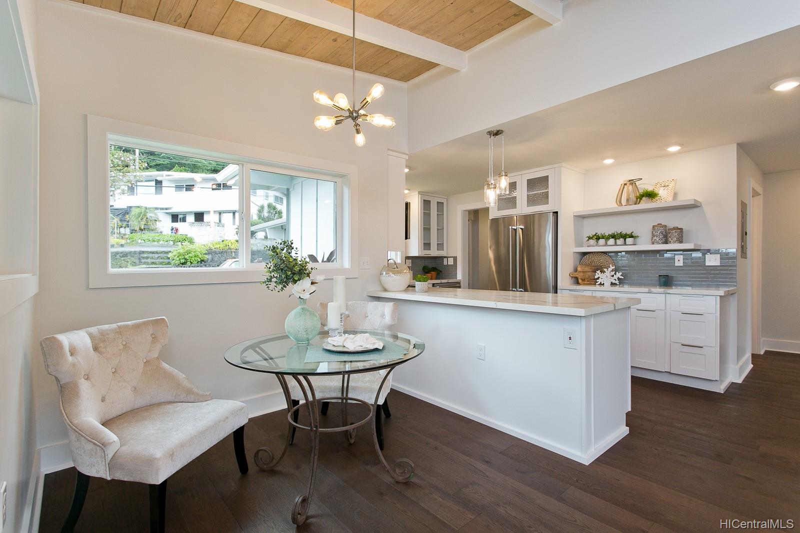 3591 Kumu Street Honolulu, HI 96822