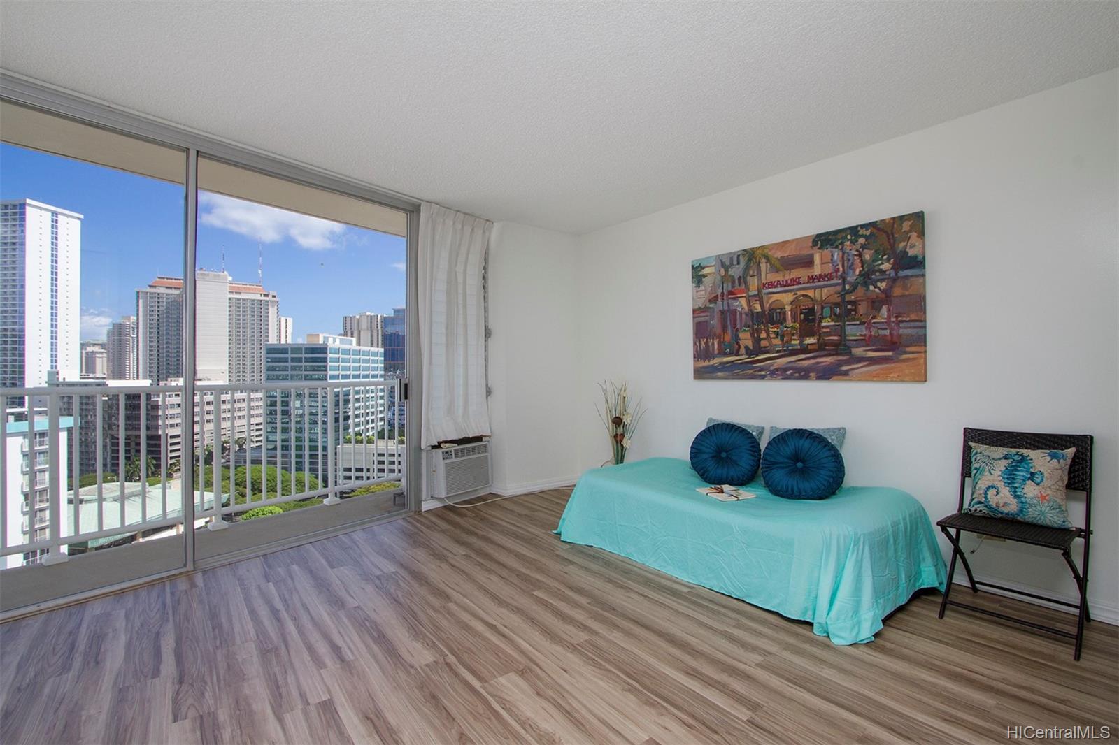 750 Amana Street #1908, Honolulu, HI 96814