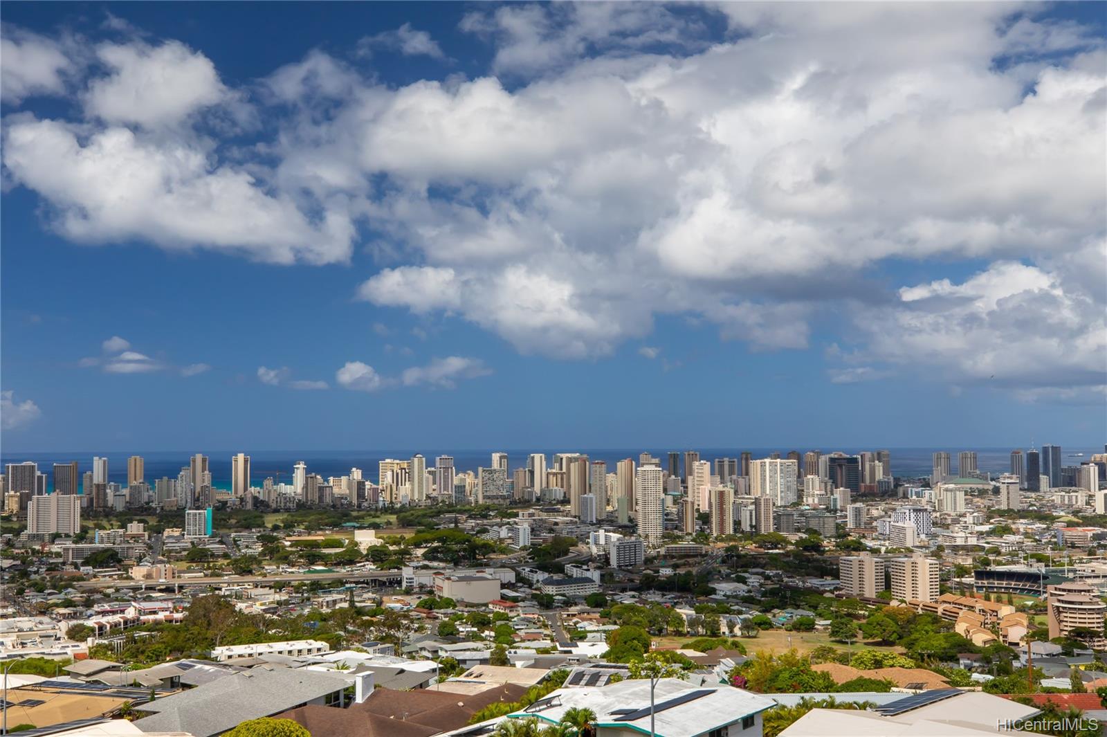 1570 Kanalui Street Honolulu, HI 96816