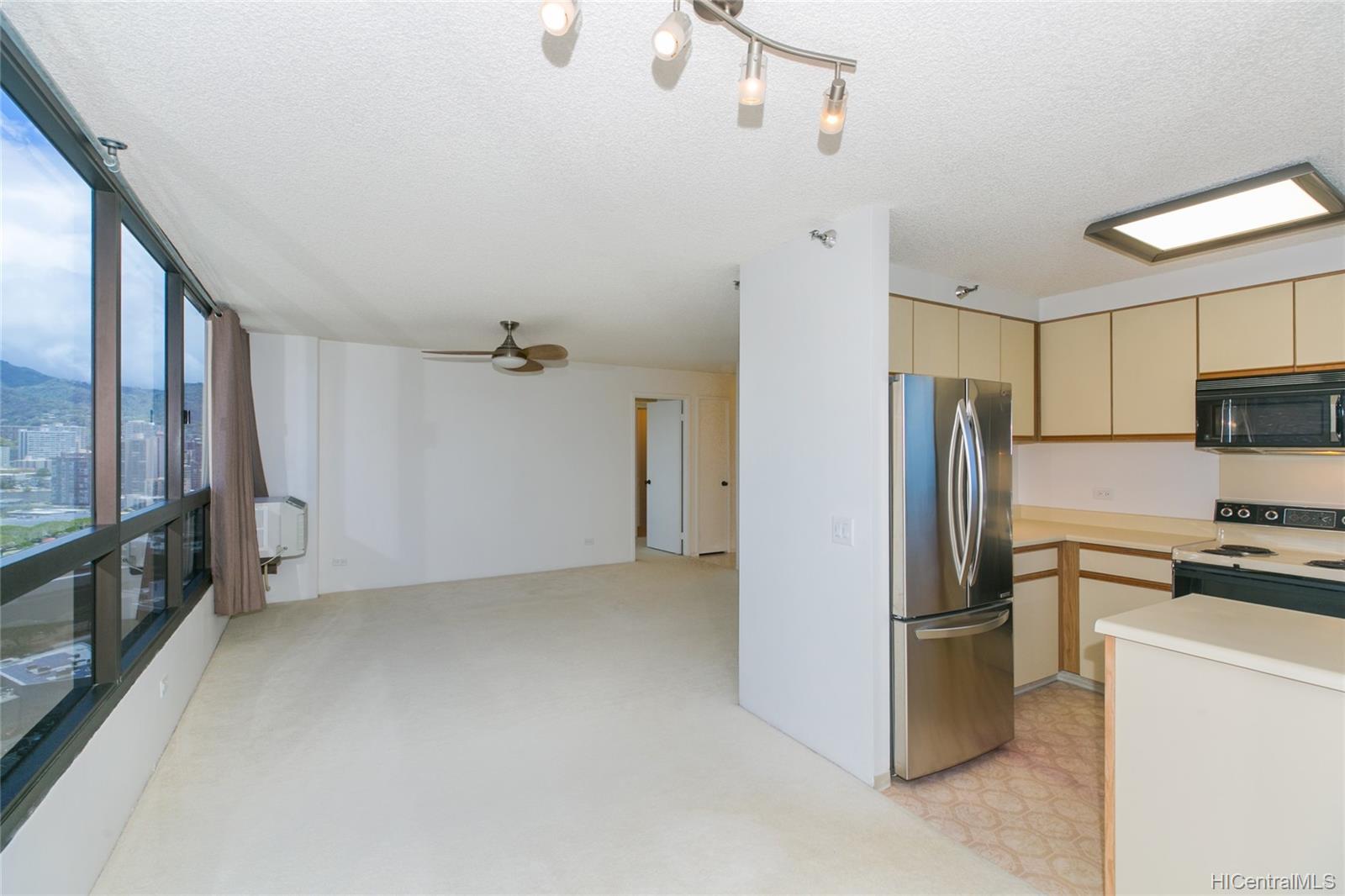 876 Curtis Street #2606, Honolulu, HI 96813