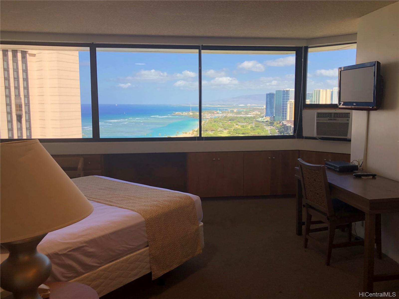 1700 Ala Moana Boulevard #3501, Honolulu, HI 96815