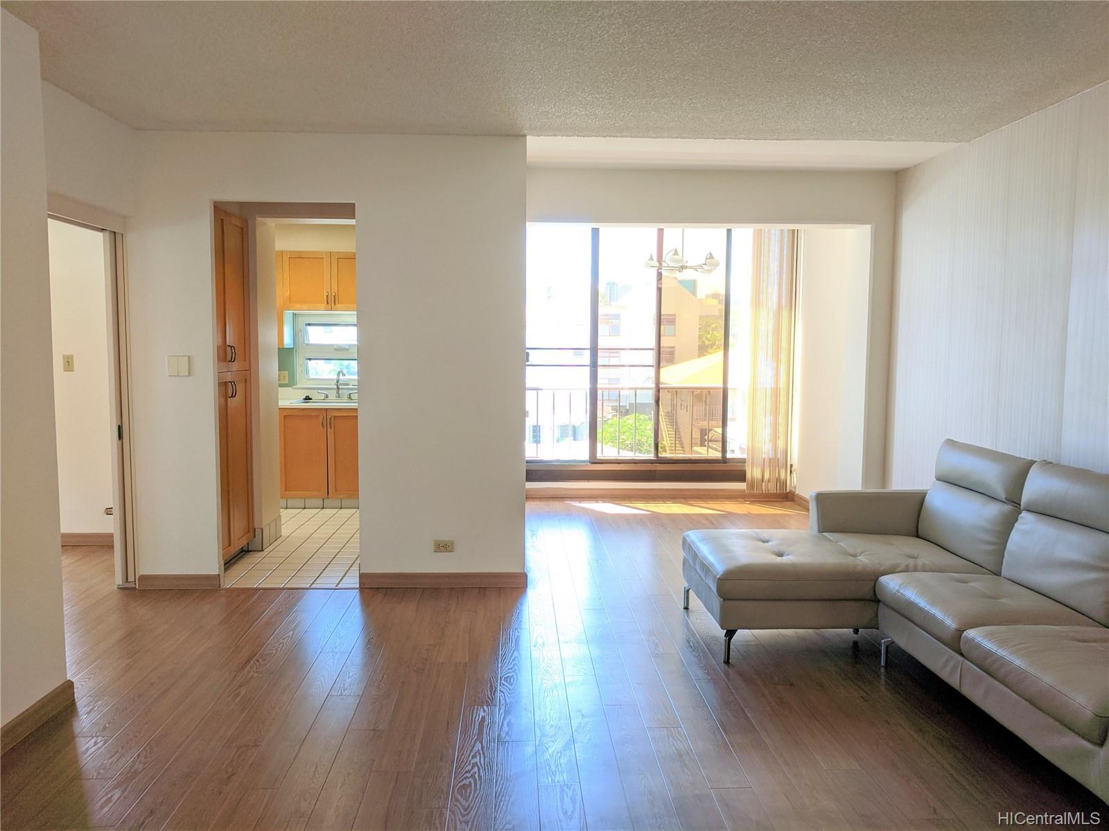 1314 Victoria Street #303, Honolulu, HI 96814