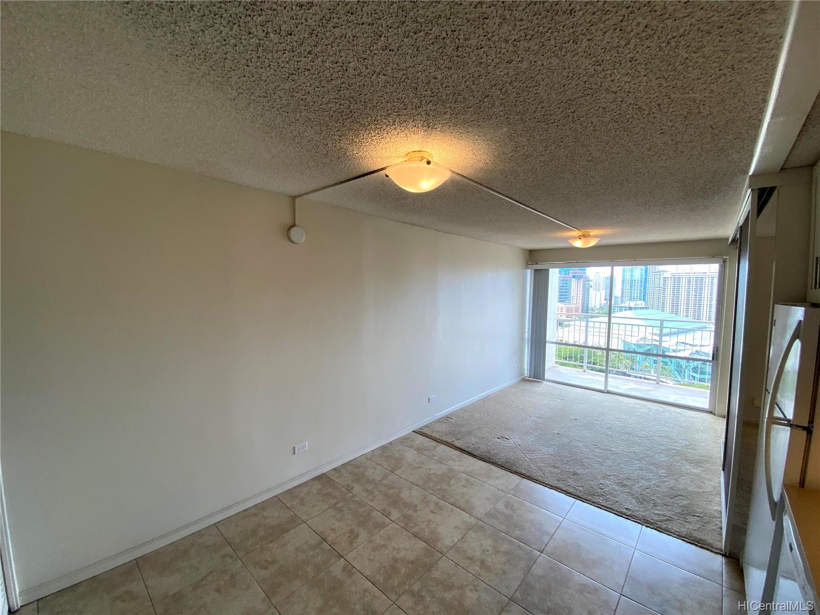 1655 Makaloa Street #2213, Honolulu, HI 96814