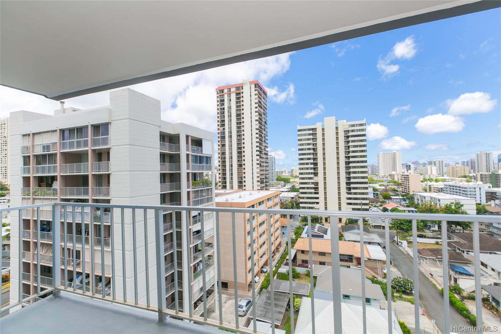 1121 Wilder Avenue #900A, Honolulu, HI 96822